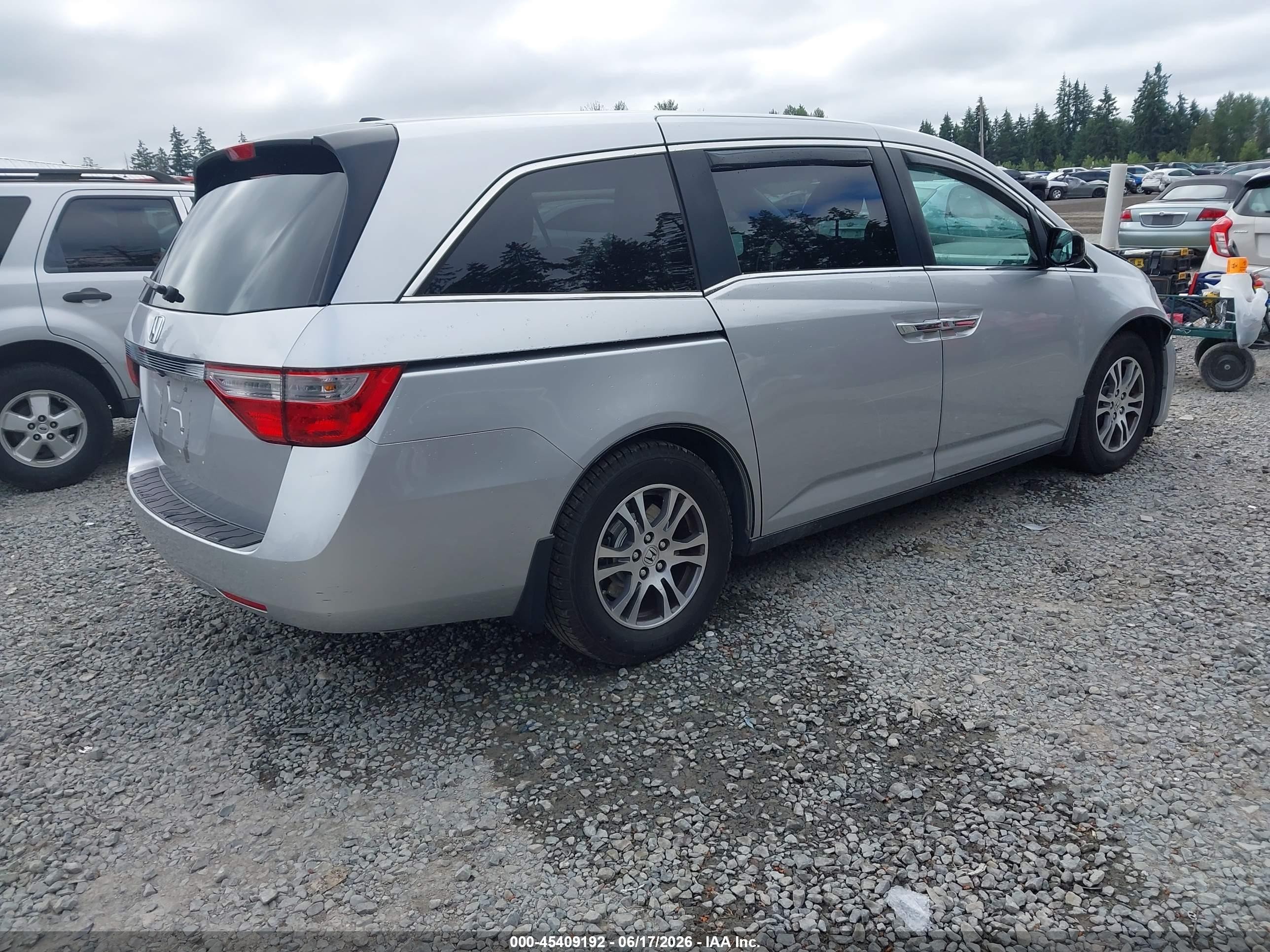 2011 Honda Odyssey Ex-l Silver vin: 5FNRL5H65BB013951