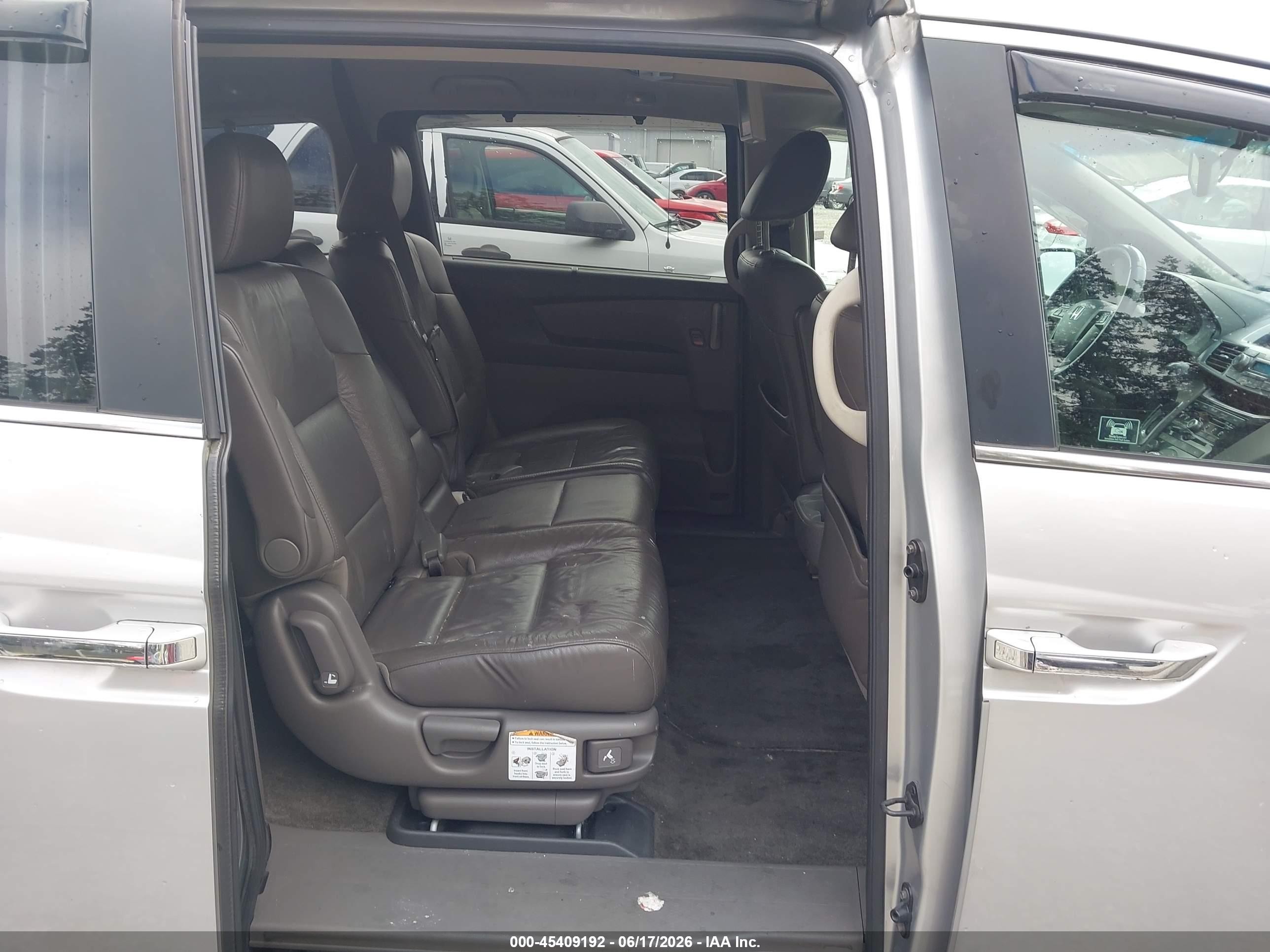 2011 Honda Odyssey Ex-l Silver vin: 5FNRL5H65BB013951