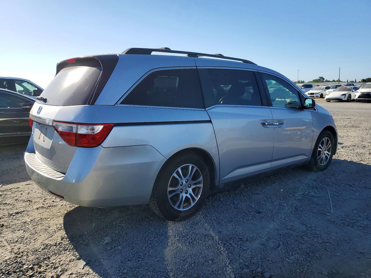 2011 Honda Odyssey Exl Silver vin: 5FNRL5H65BB021189
