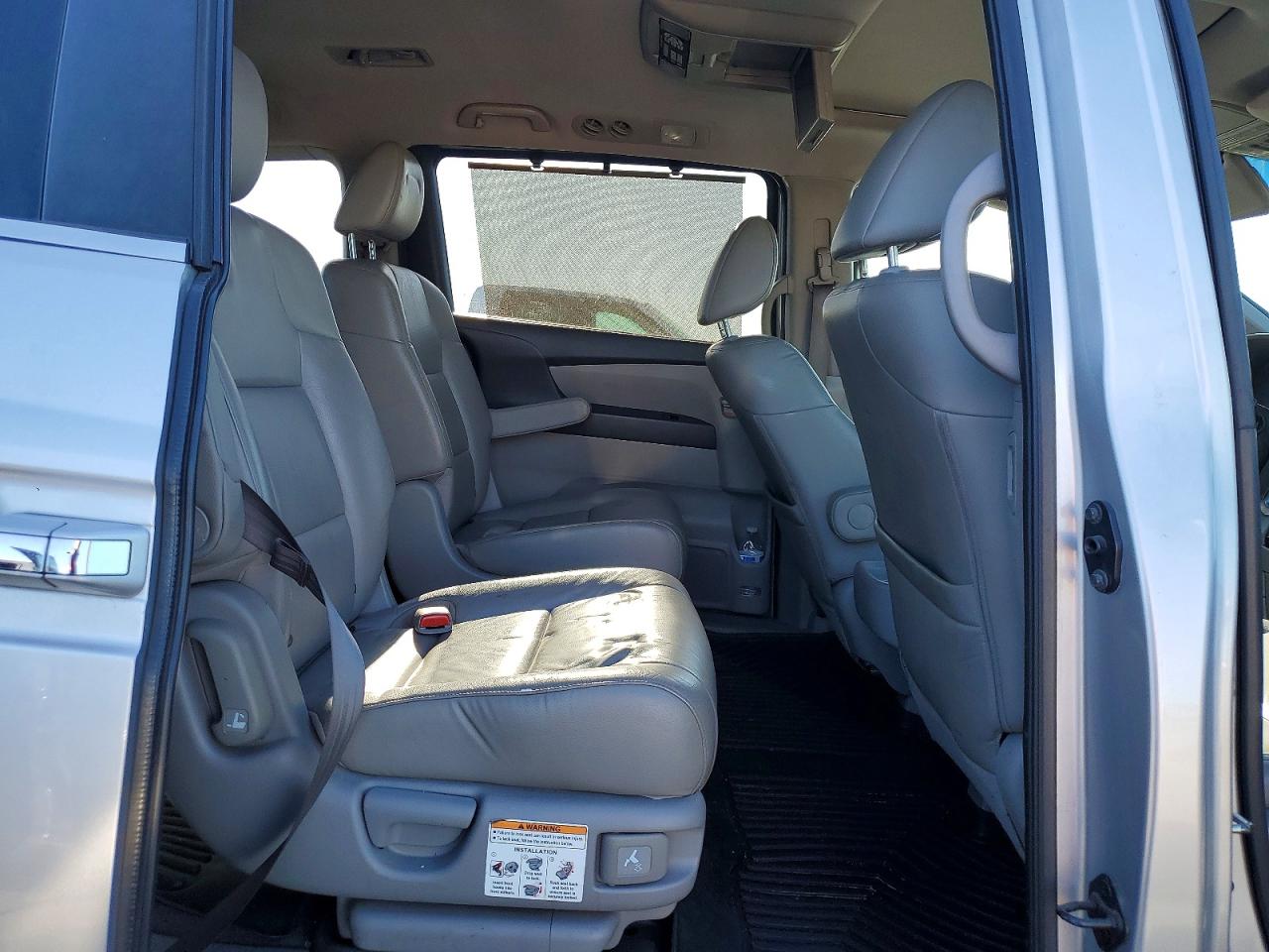 2011 Honda Odyssey Exl Silver vin: 5FNRL5H65BB021189