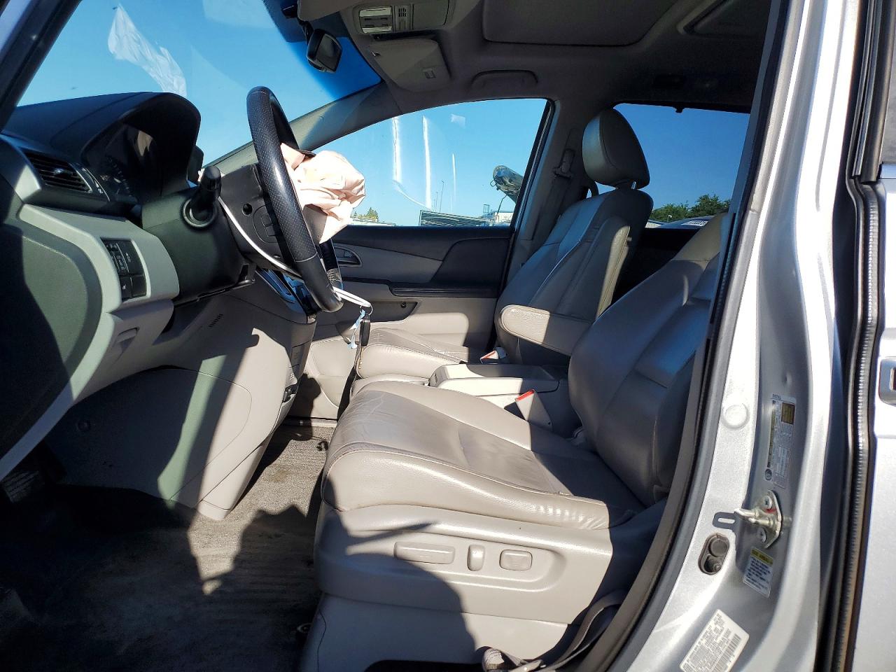2011 Honda Odyssey Exl Silver vin: 5FNRL5H65BB021189