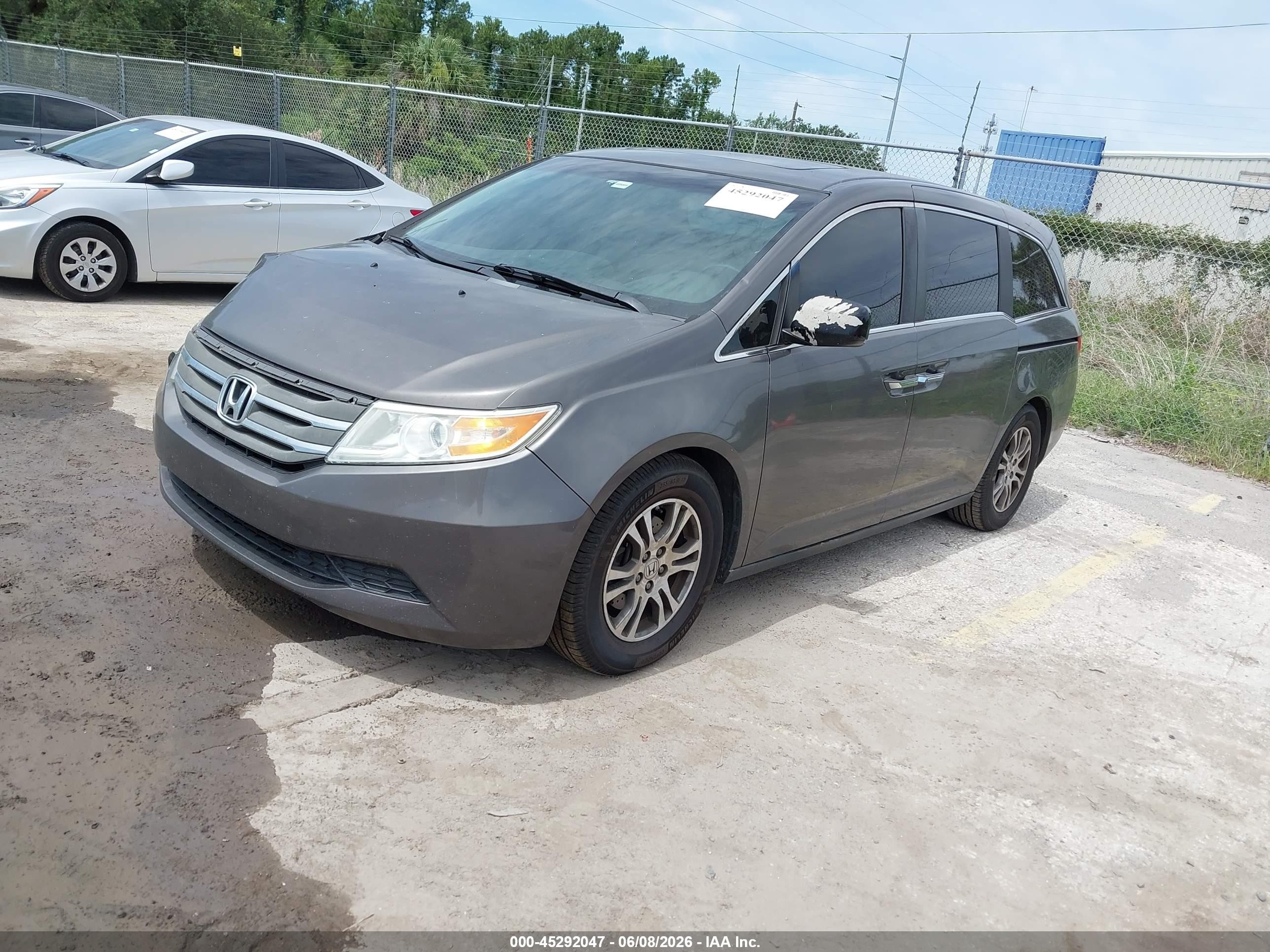 2011 Honda Odyssey Ex-l Gray vin: 5FNRL5H65BB026845