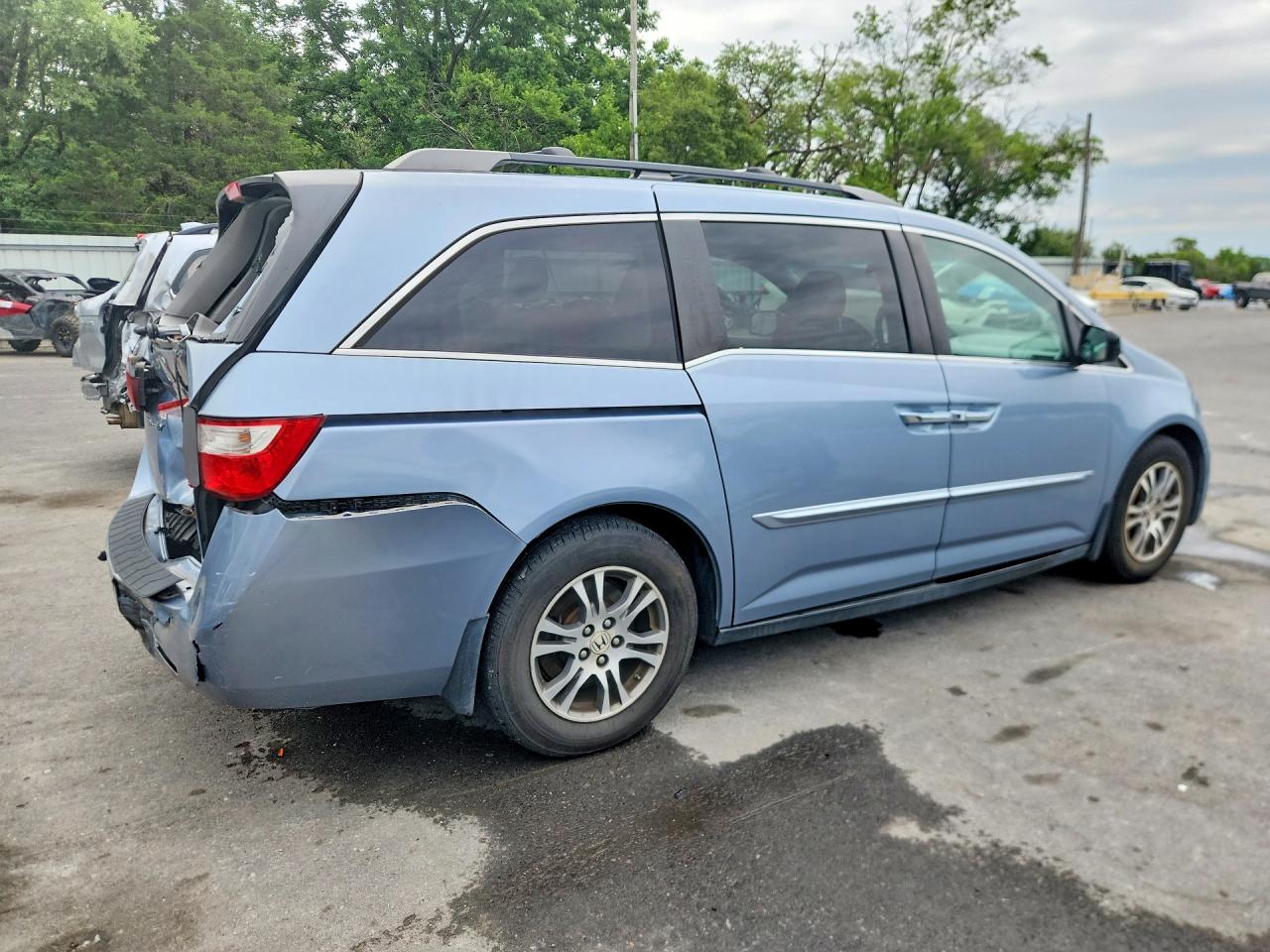 2011 Honda Odyssey Exl Серебряный vin: 5FNRL5H65BB031334