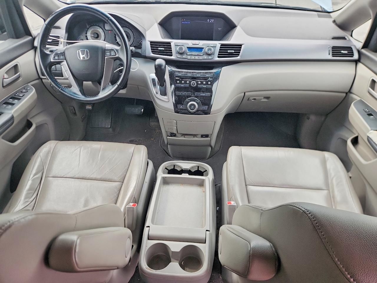 2011 Honda Odyssey Exl Серебряный vin: 5FNRL5H65BB031334
