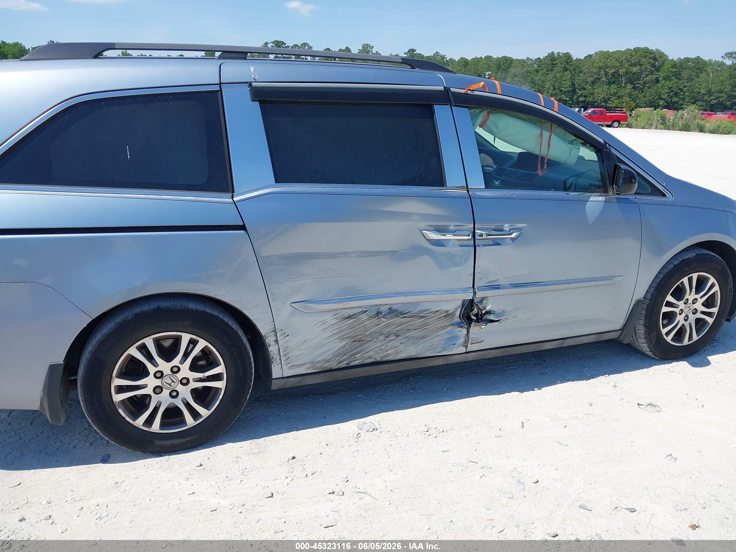 2011 Honda Odyssey Ex-l Blue vin: 5FNRL5H65BB042222