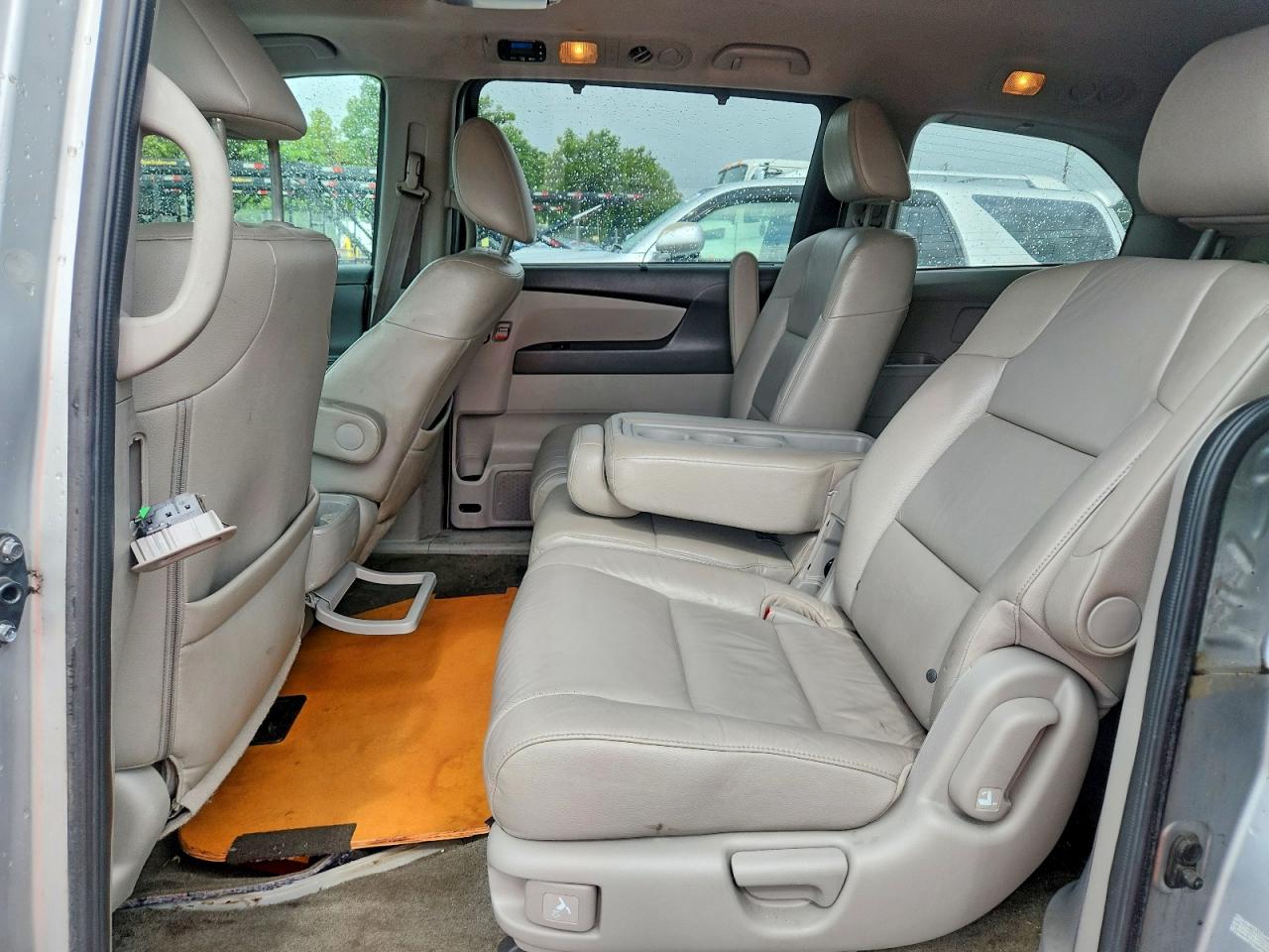 2011 Honda Odyssey Exl Silver vin: 5FNRL5H65BB051809