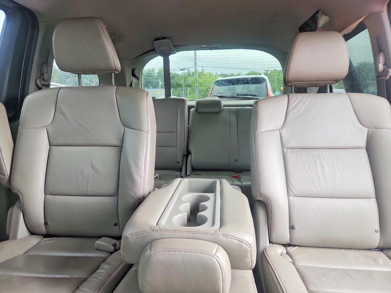 2011 Honda Odyssey Exl Silver vin: 5FNRL5H65BB051809
