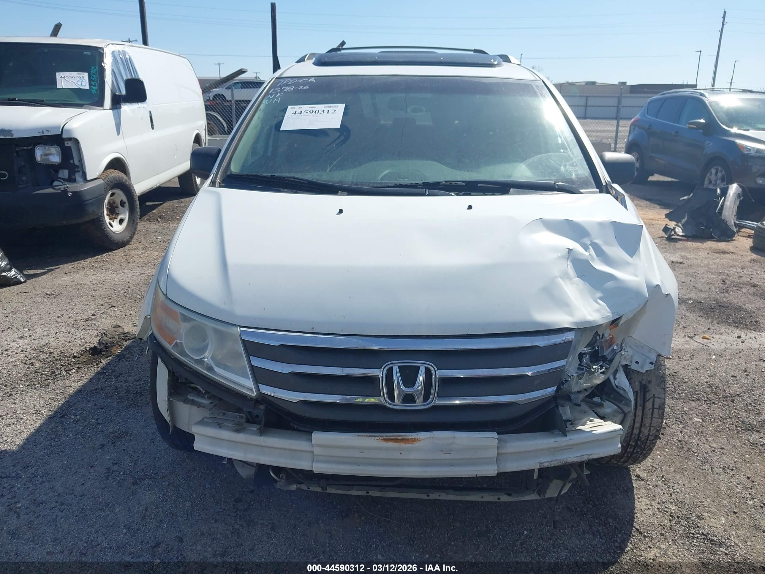 2011 Honda Odyssey Ex-l White vin: 5FNRL5H65BB053026