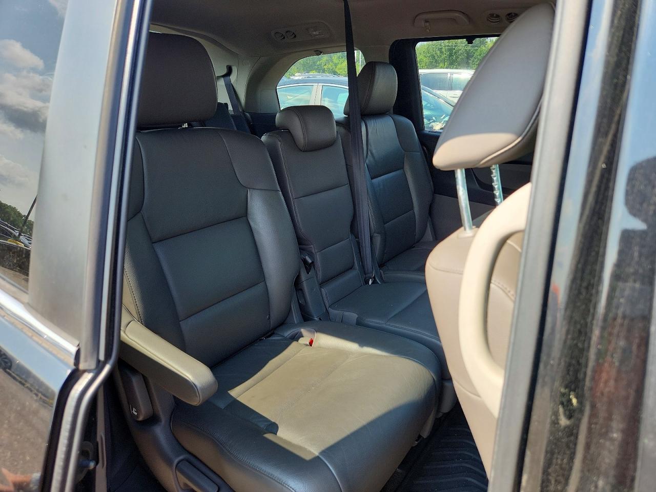 2011 Honda Odyssey Exl Black vin: 5FNRL5H65BB072272