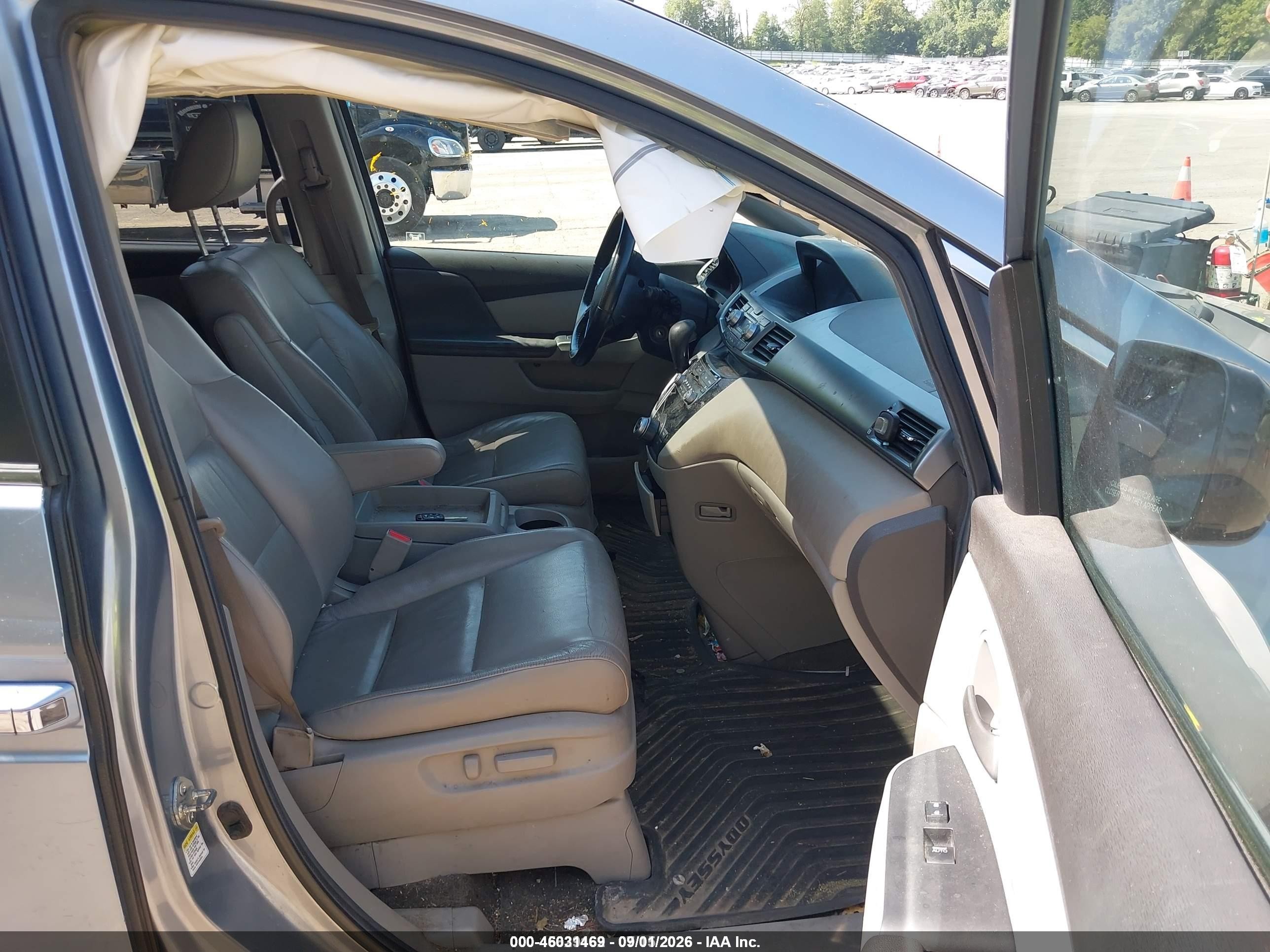 2012 Honda Odyssey Ex-l Light Blue vin: 5FNRL5H65CB022361
