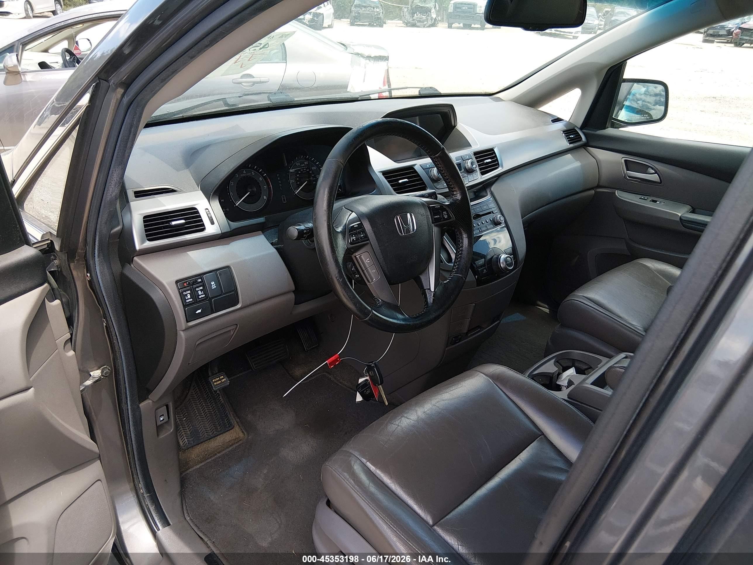 2012 Honda Odyssey Ex-l Silver vin: 5FNRL5H65CB026278