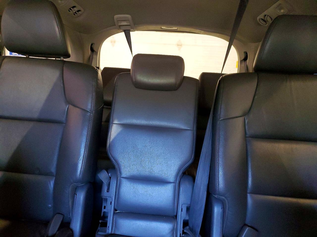 2012 Honda Odyssey Exl White vin: 5FNRL5H65CB026359