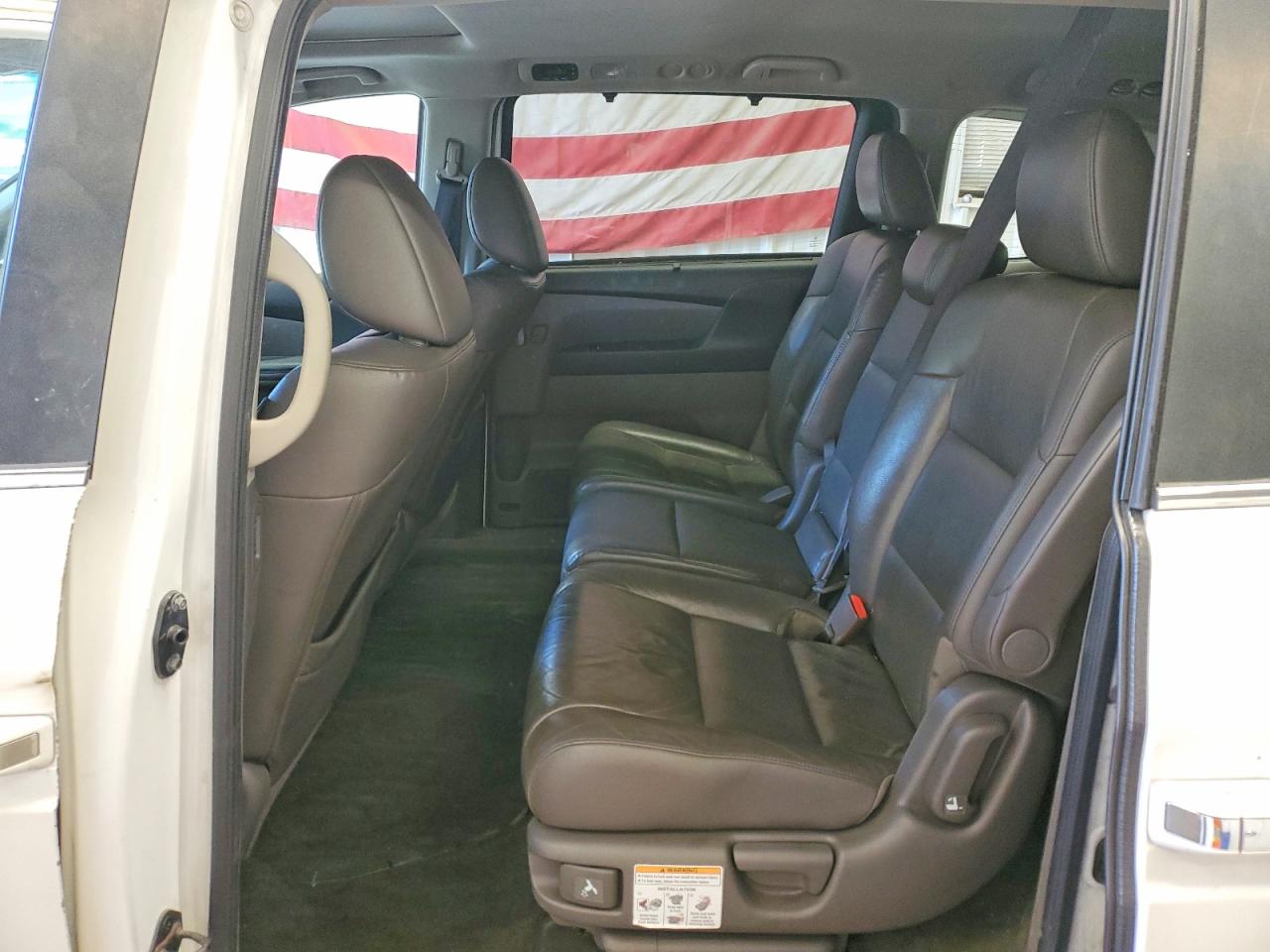 2012 Honda Odyssey Exl White vin: 5FNRL5H65CB026359