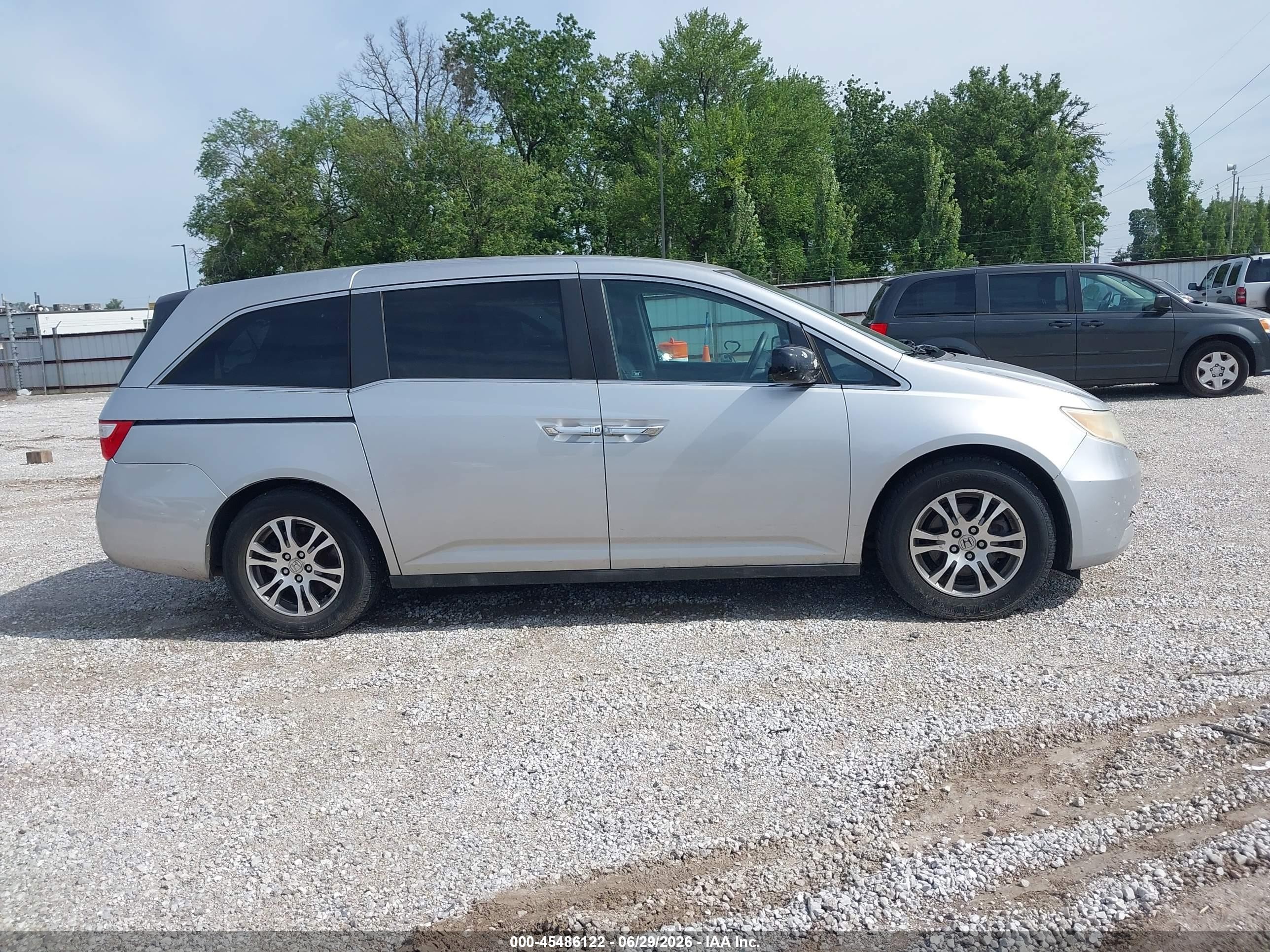 2012 Honda Odyssey Ex-l Серебряный vin: 5FNRL5H65CB037989