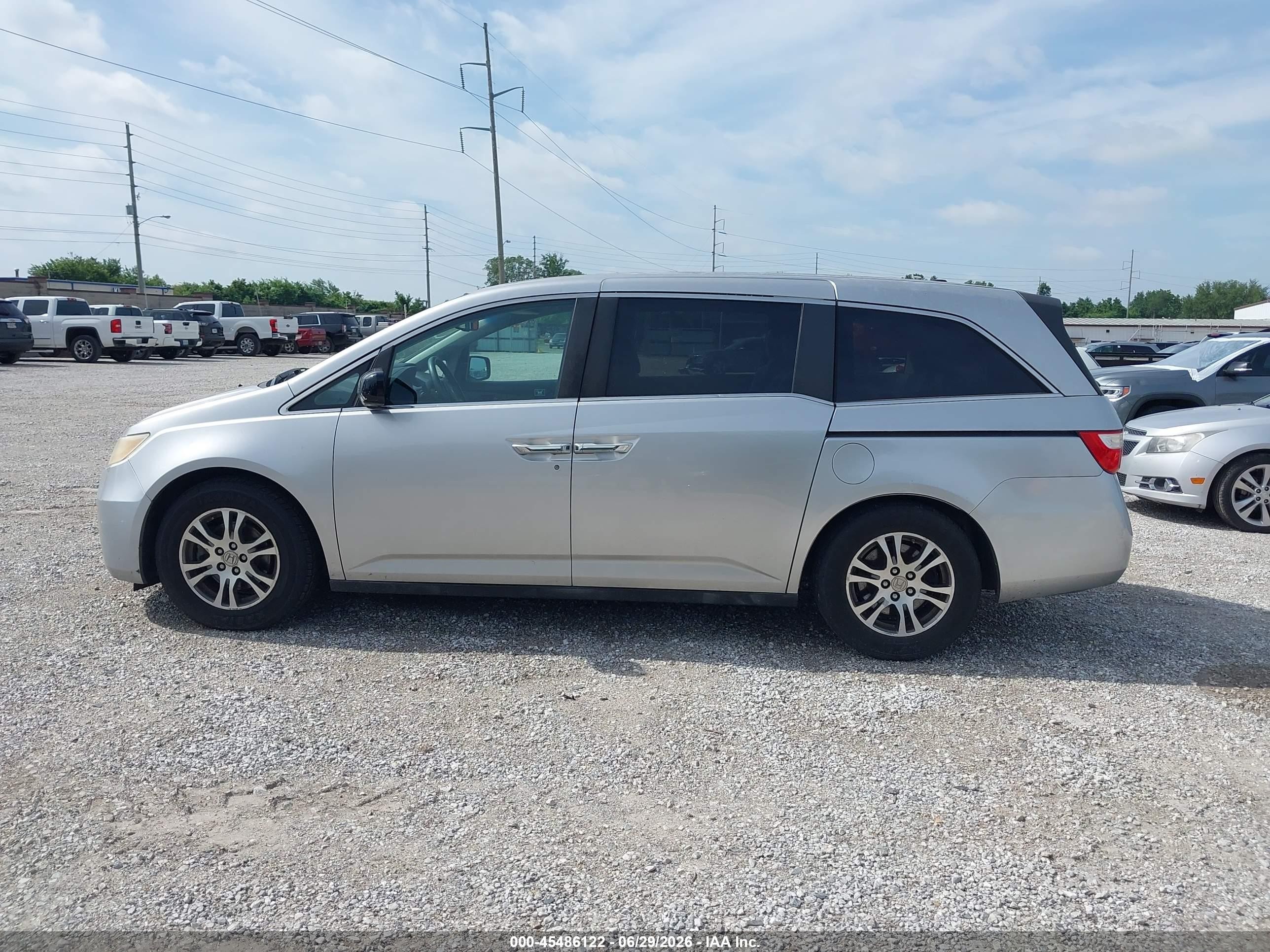 2012 Honda Odyssey Ex-l Серебряный vin: 5FNRL5H65CB037989