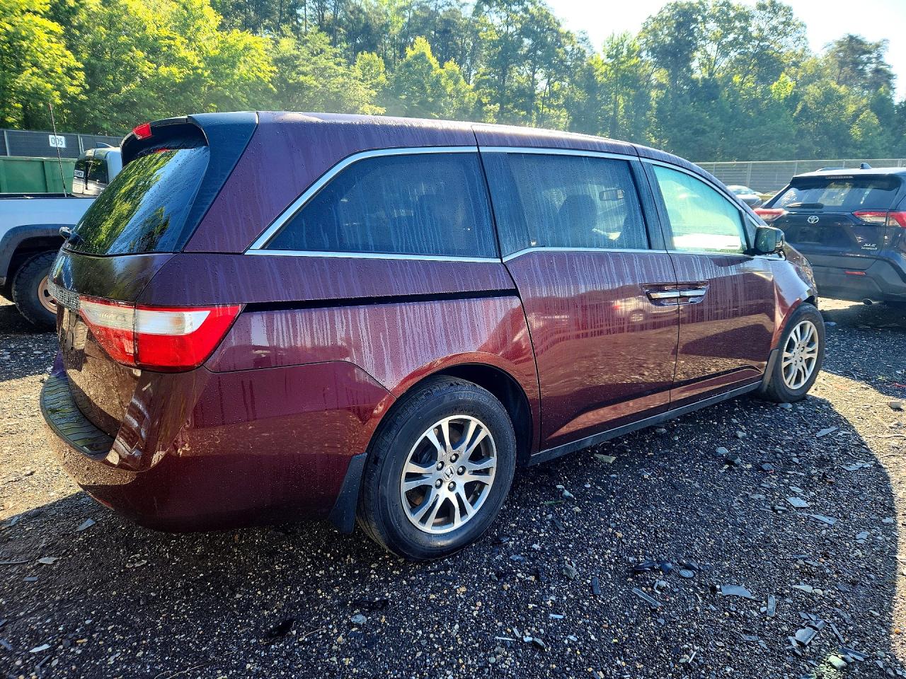 2012 Honda Odyssey Exl Burgundy vin: 5FNRL5H65CB041802