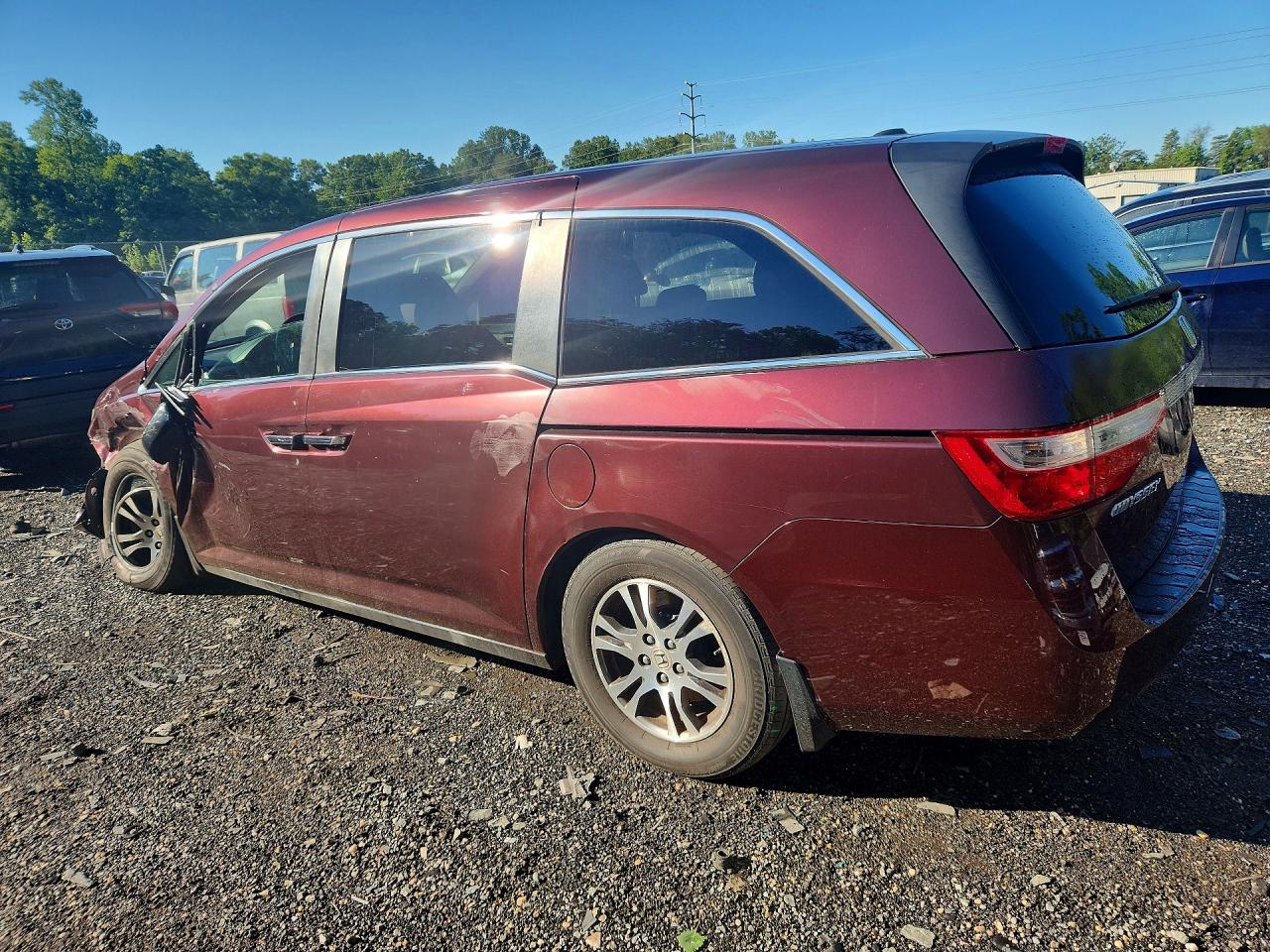 2012 Honda Odyssey Exl Burgundy vin: 5FNRL5H65CB041802