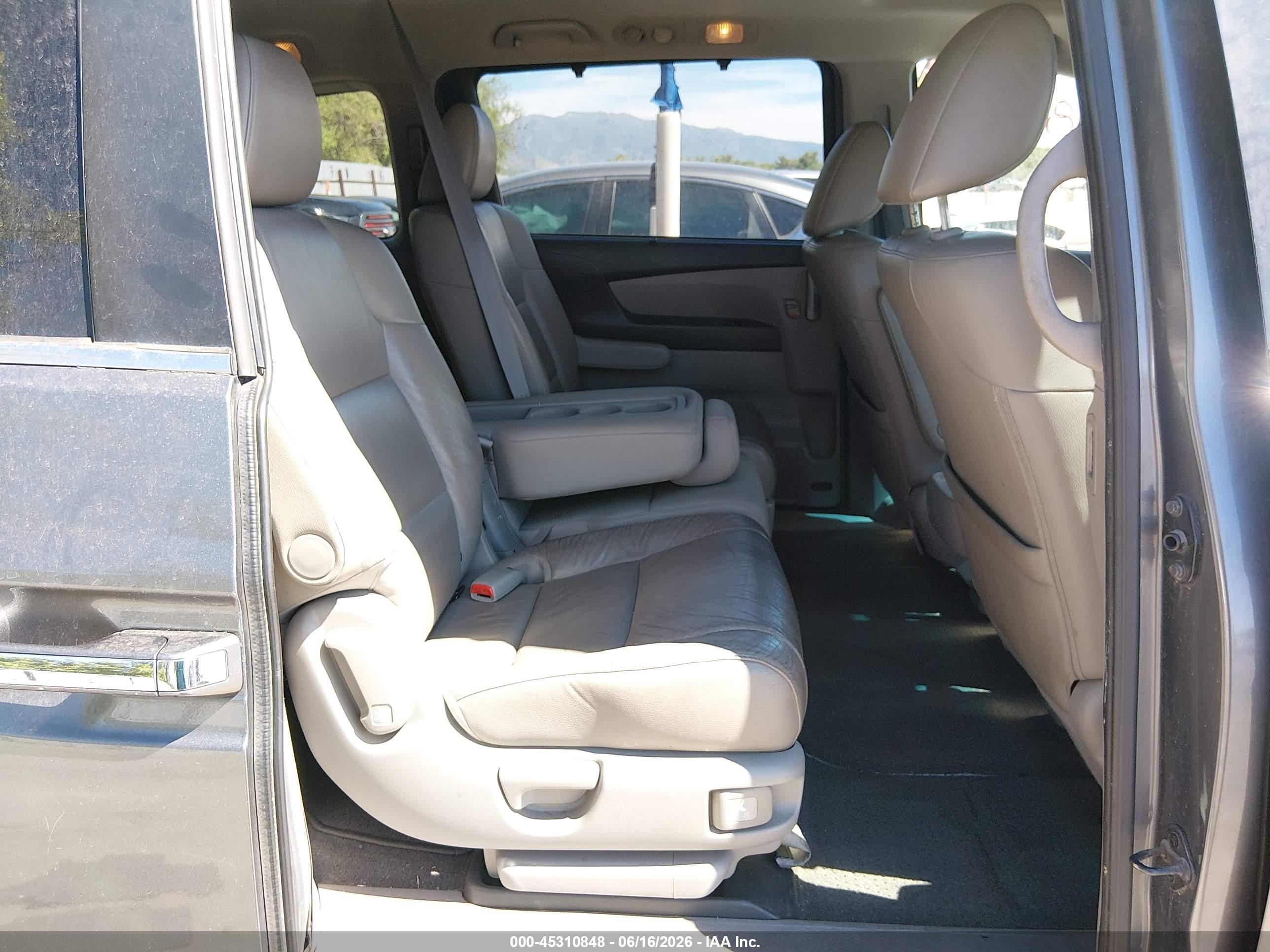 2012 Honda Odyssey Ex-l Gray vin: 5FNRL5H65CB043808