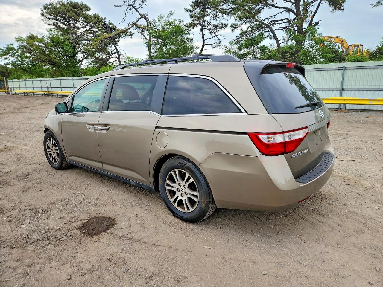 2012 Honda Odyssey Exl Beige vin: 5FNRL5H65CB071916