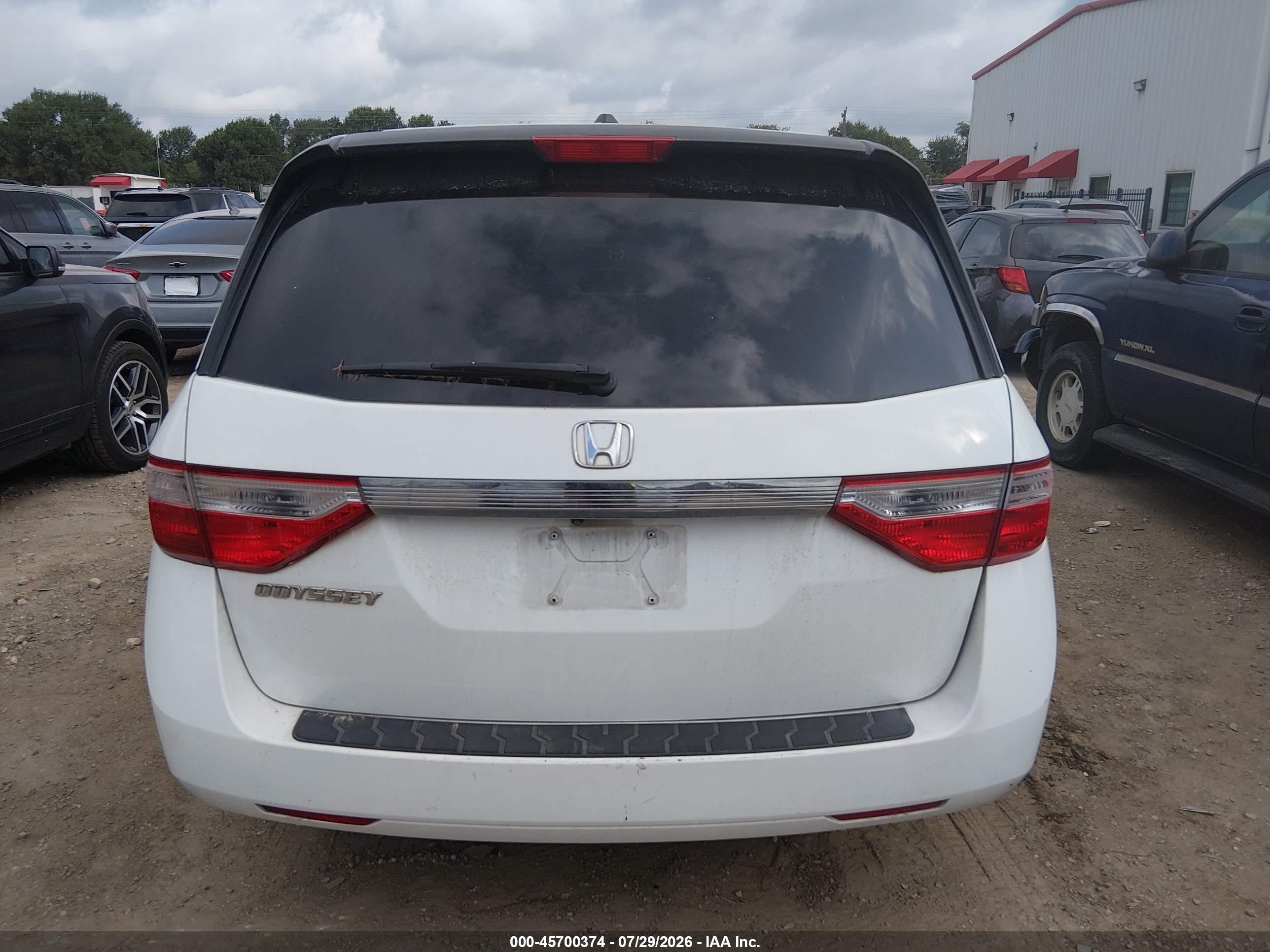 2012 Honda Odyssey Ex-l White vin: 5FNRL5H65CB092135