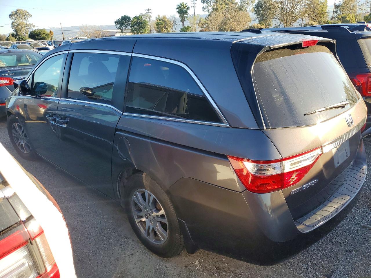 2012 Honda Odyssey Exl Gray vin: 5FNRL5H65CB111301