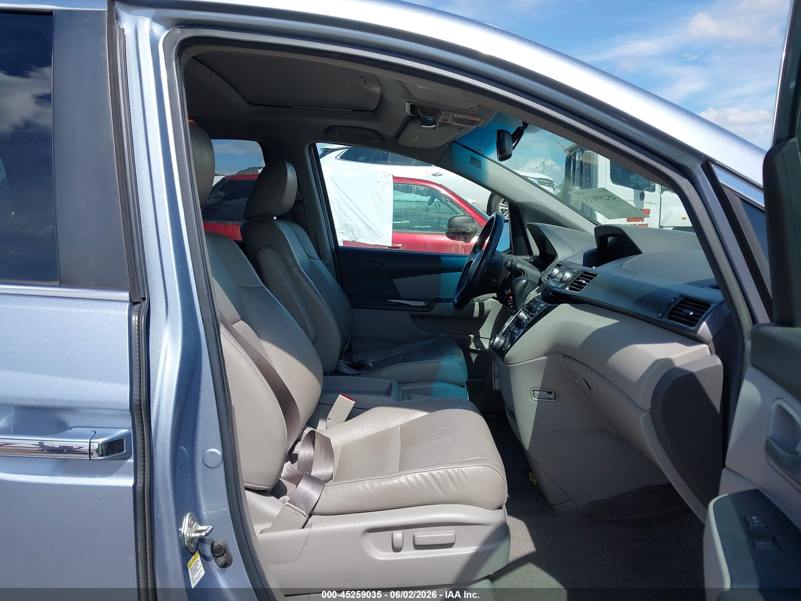 2012 Honda Odyssey Ex-l Light Blue vin: 5FNRL5H65CB114425