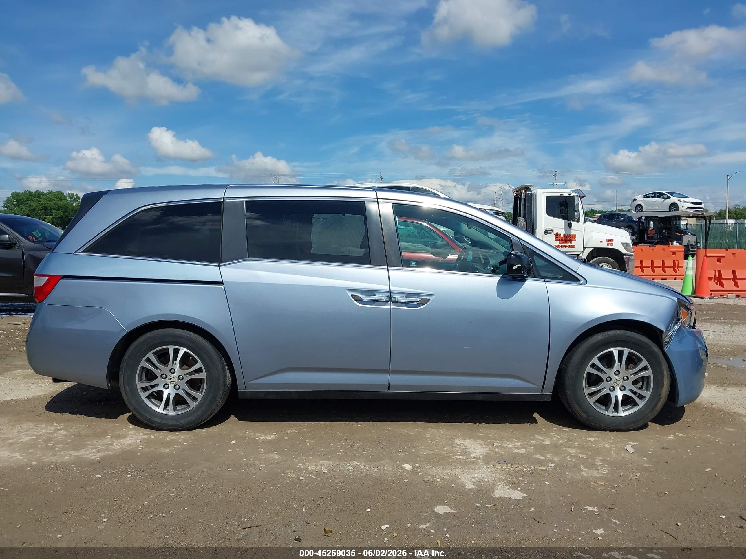 2012 Honda Odyssey Ex-l Light Blue vin: 5FNRL5H65CB114425
