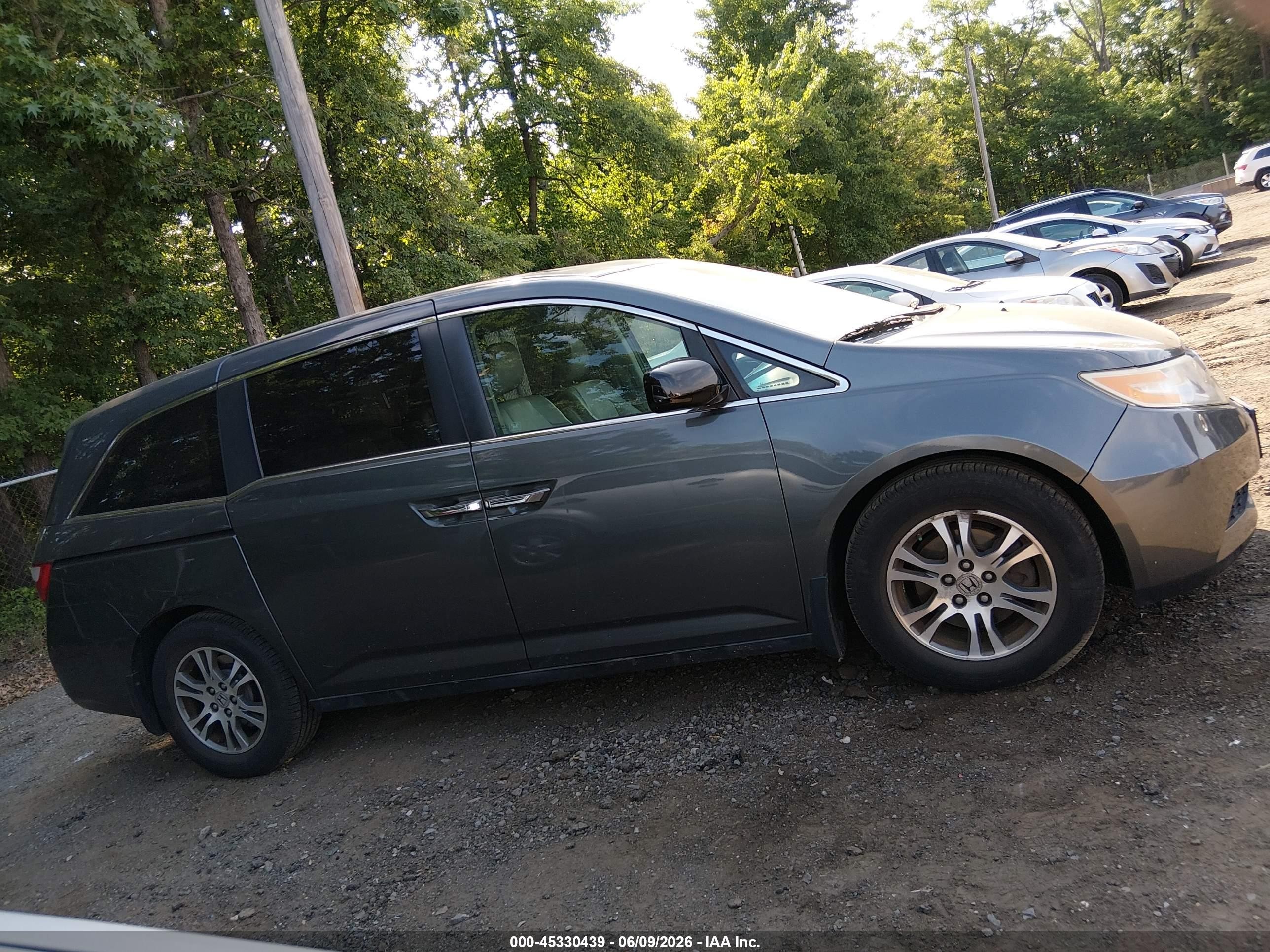 2012 Honda Odyssey Ex-l Серый vin: 5FNRL5H65CB129989