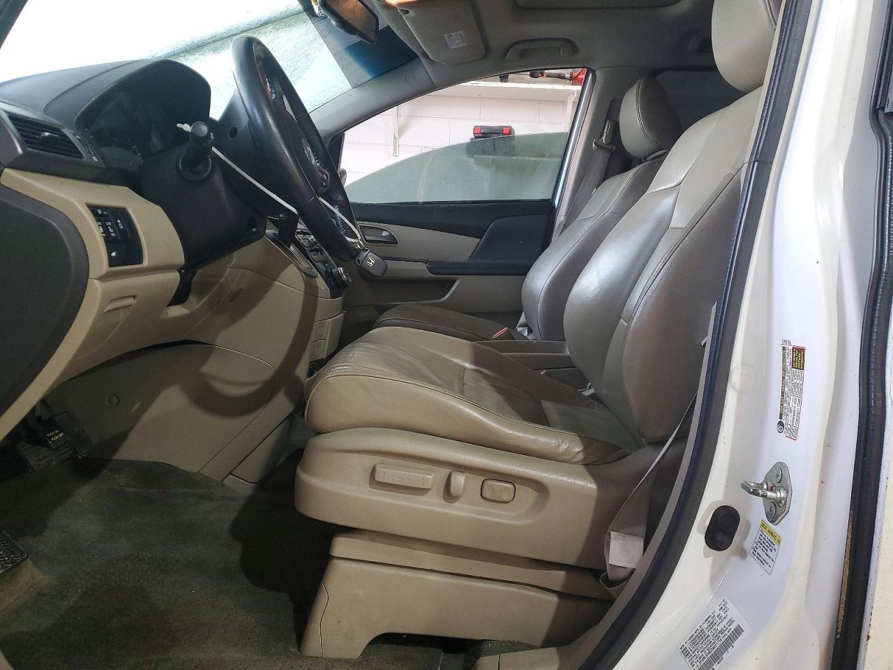2013 Honda Odyssey Exl White vin: 5FNRL5H65DB021776