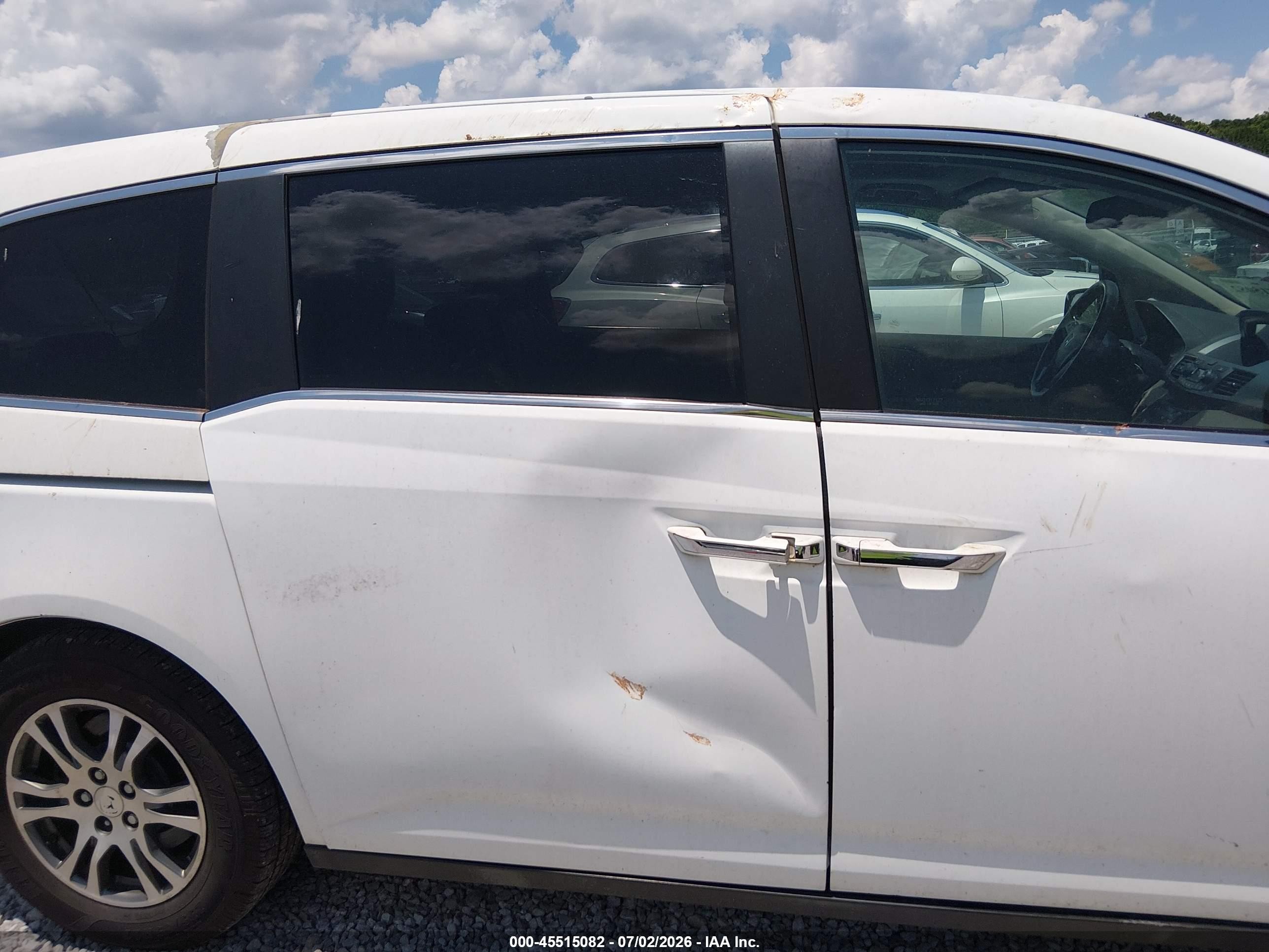 2013 Honda Odyssey Ex-l White vin: 5FNRL5H65DB024712