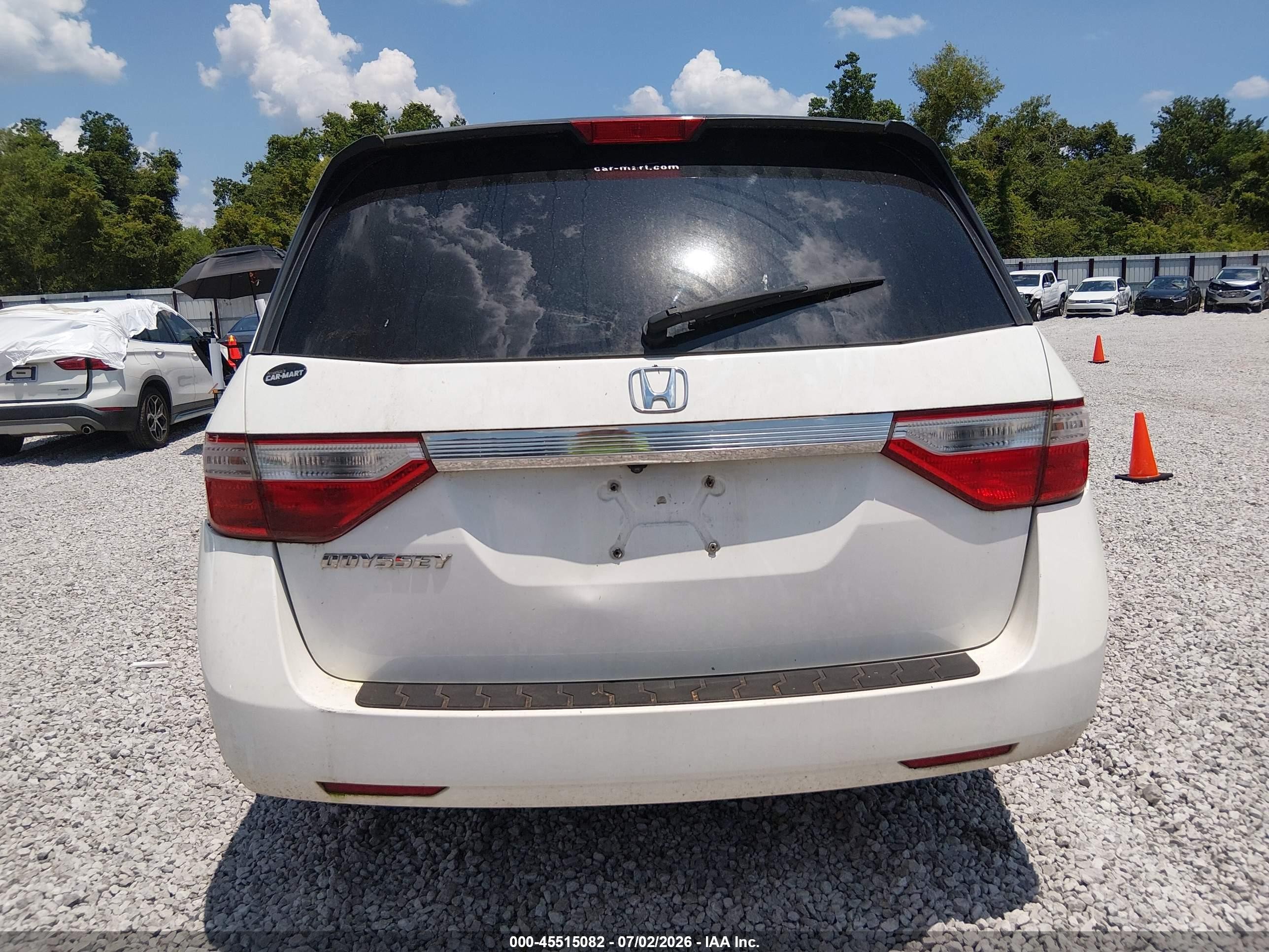 2013 Honda Odyssey Ex-l White vin: 5FNRL5H65DB024712