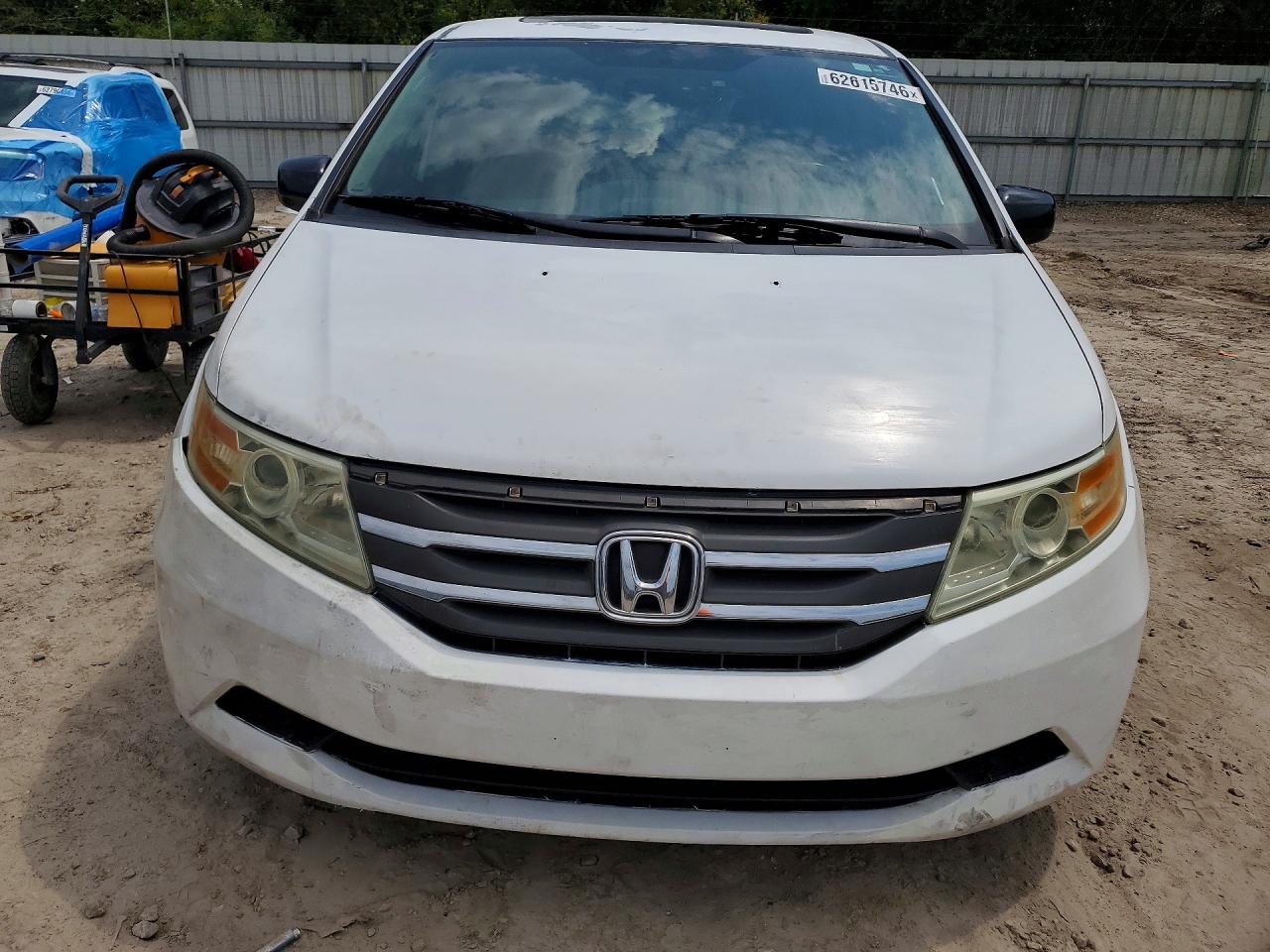2013 Honda Odyssey Exl White vin: 5FNRL5H65DB044927