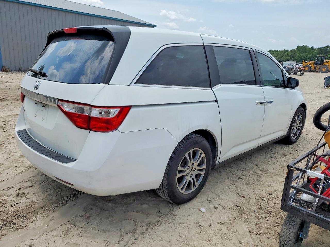 2013 Honda Odyssey Exl White vin: 5FNRL5H65DB044927