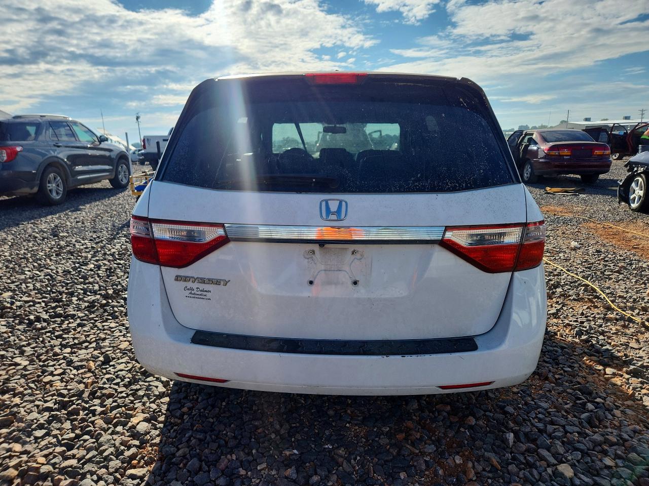2013 Honda Odyssey Exl Белый vin: 5FNRL5H65DB053952