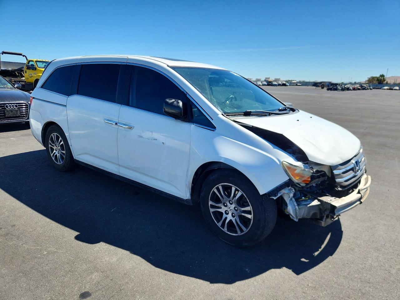 2013 Honda Odyssey Exl White vin: 5FNRL5H65DB059847