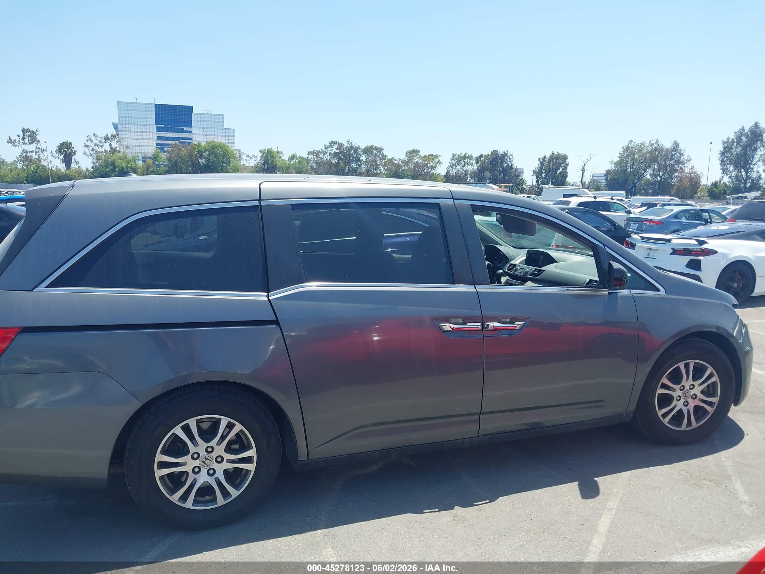 2013 Honda Odyssey Ex-l Gray vin: 5FNRL5H65DB065681