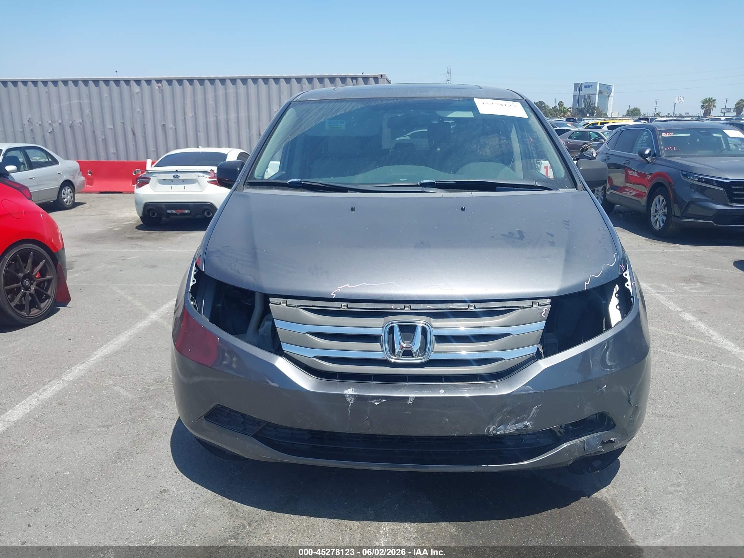 2013 Honda Odyssey Ex-l Gray vin: 5FNRL5H65DB065681