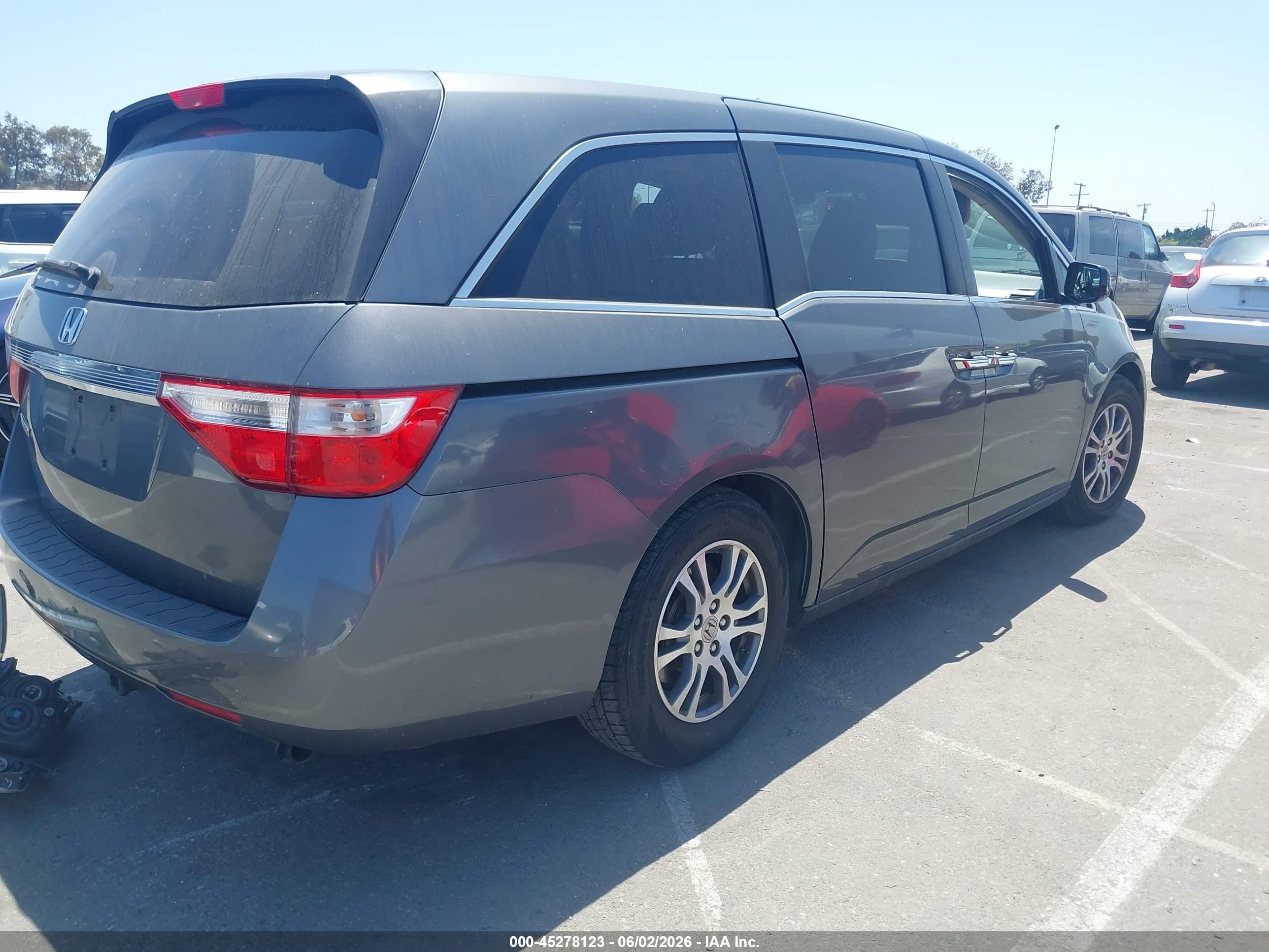 2013 Honda Odyssey Ex-l Gray vin: 5FNRL5H65DB065681