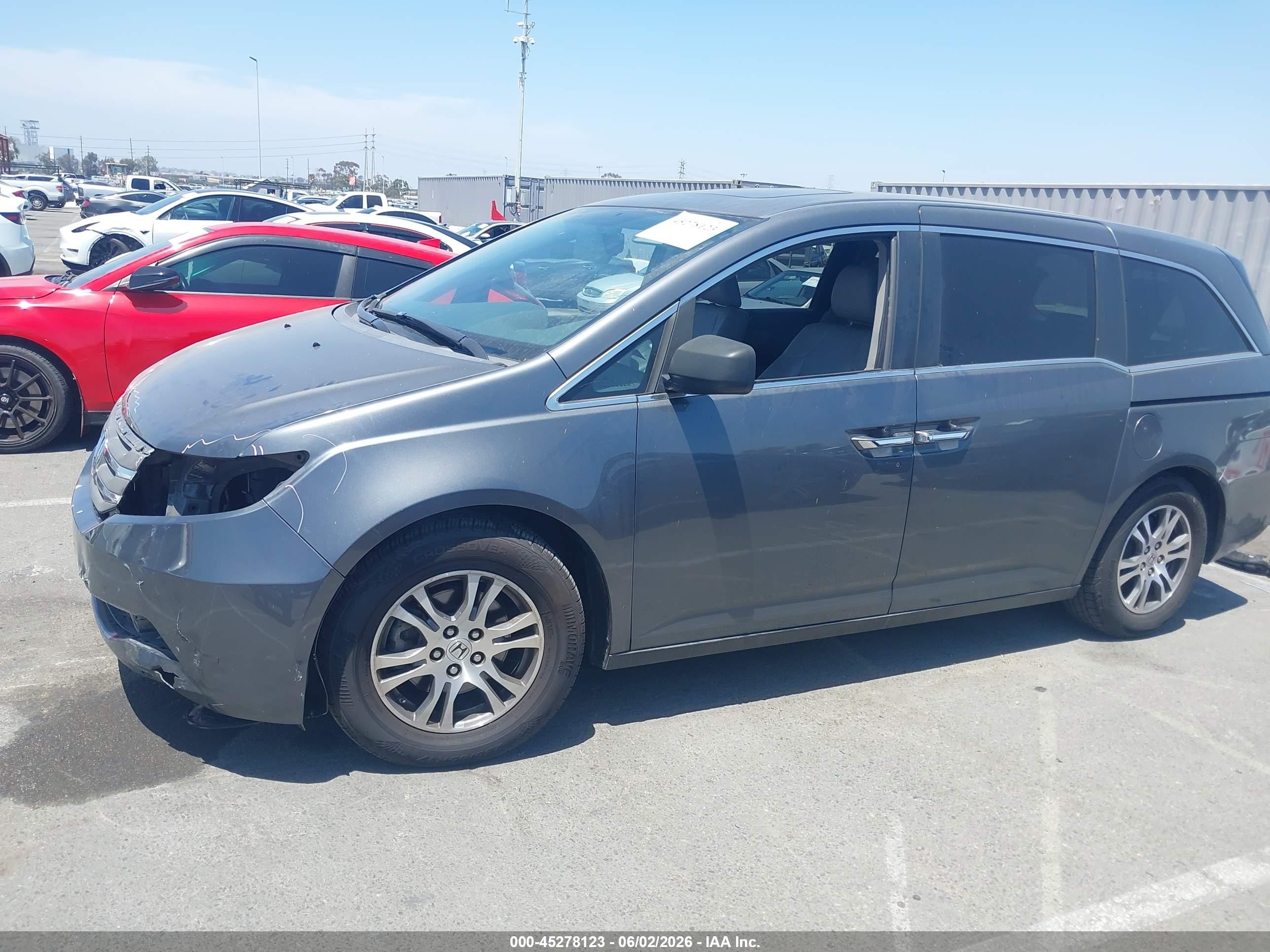 2013 Honda Odyssey Ex-l Gray vin: 5FNRL5H65DB065681