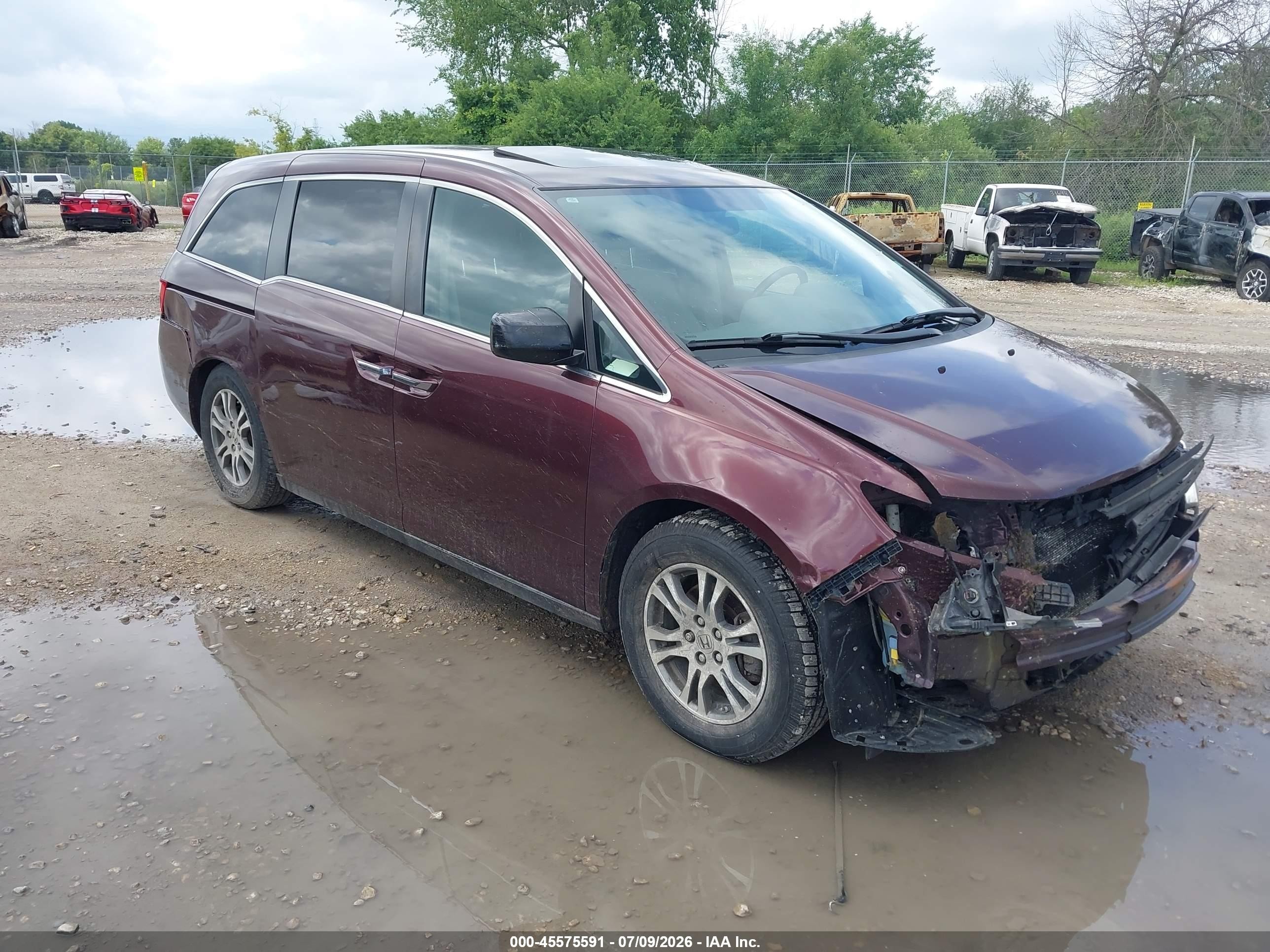 2013 Honda Odyssey Ex-l Burgundy vin: 5FNRL5H65DB082884