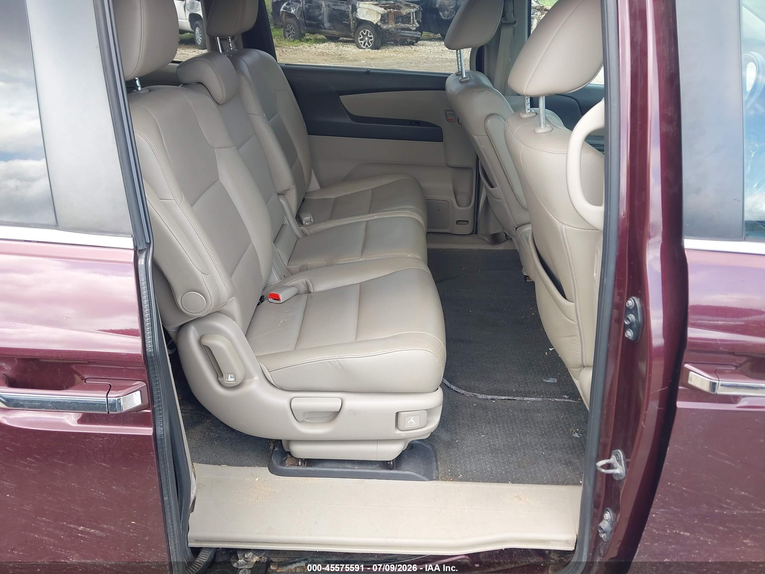 2013 Honda Odyssey Ex-l Burgundy vin: 5FNRL5H65DB082884