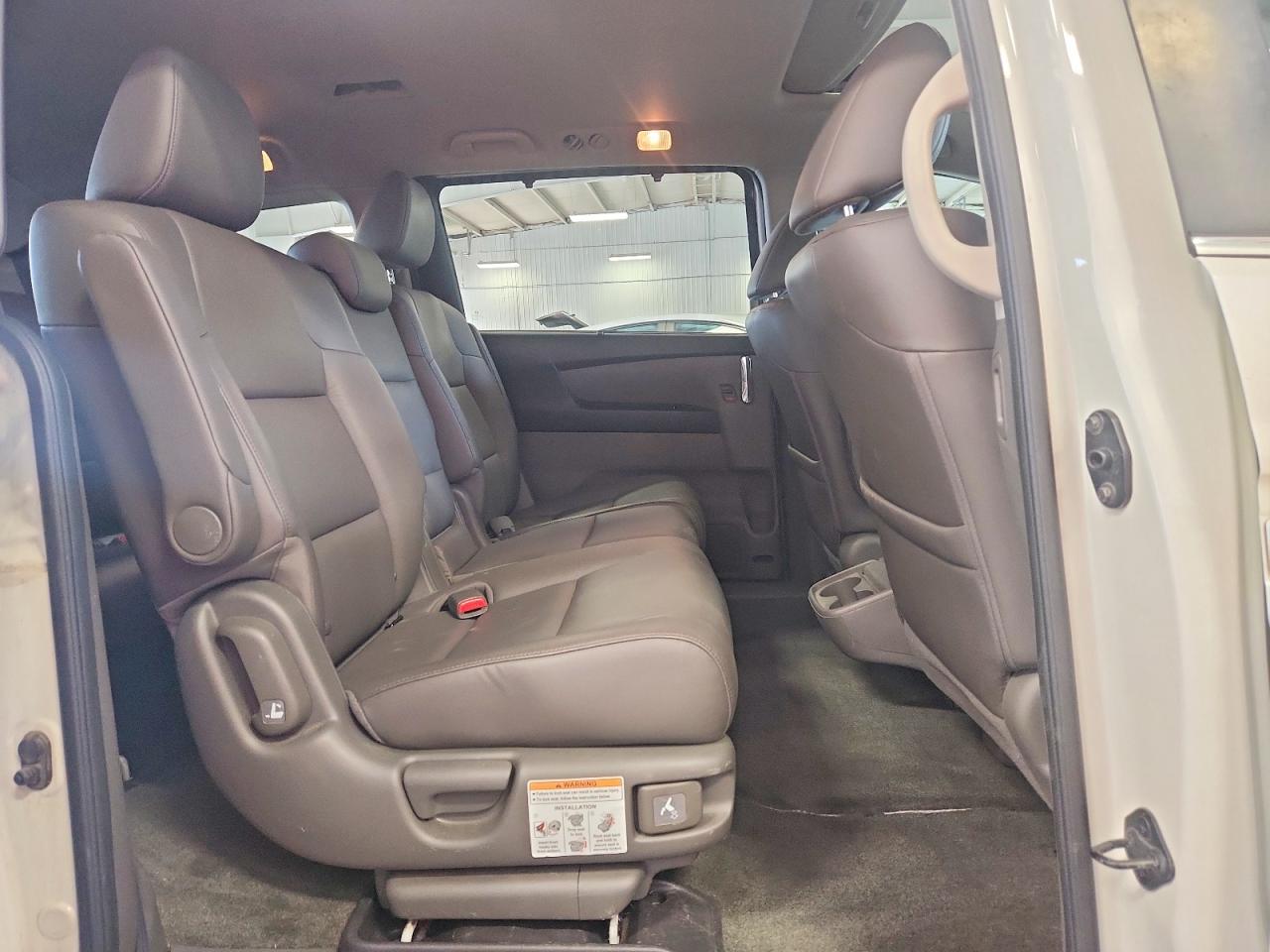 2014 Honda Odyssey Exl White vin: 5FNRL5H65EB026364