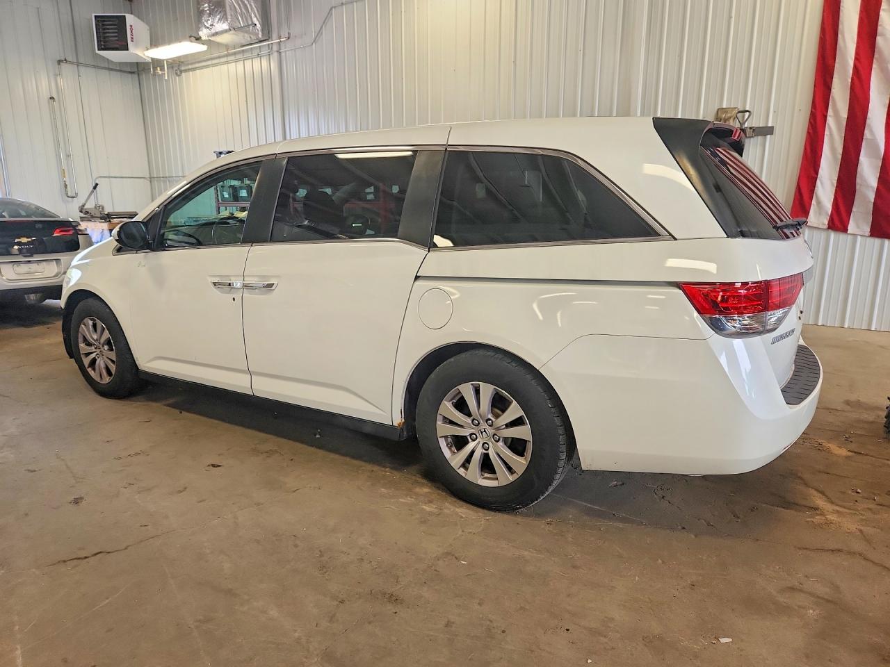2014 Honda Odyssey Exl White vin: 5FNRL5H65EB026364