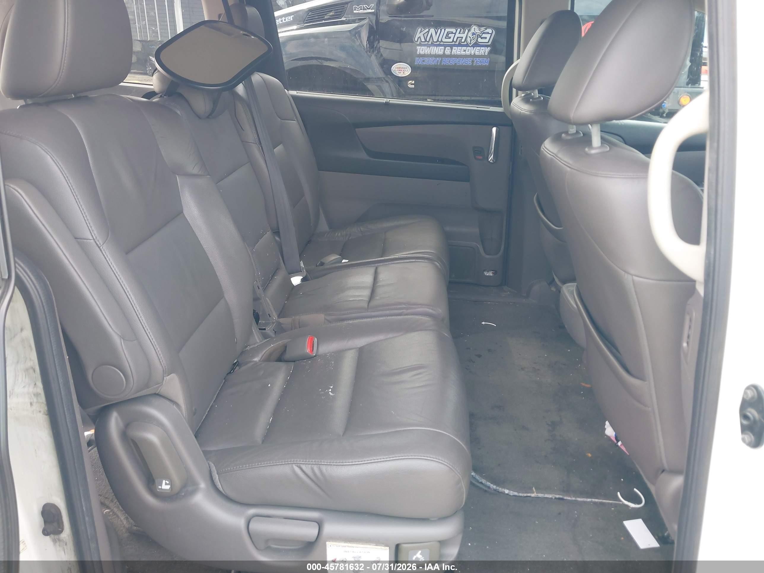 2014 Honda Odyssey Ex-l White vin: 5FNRL5H65EB075905