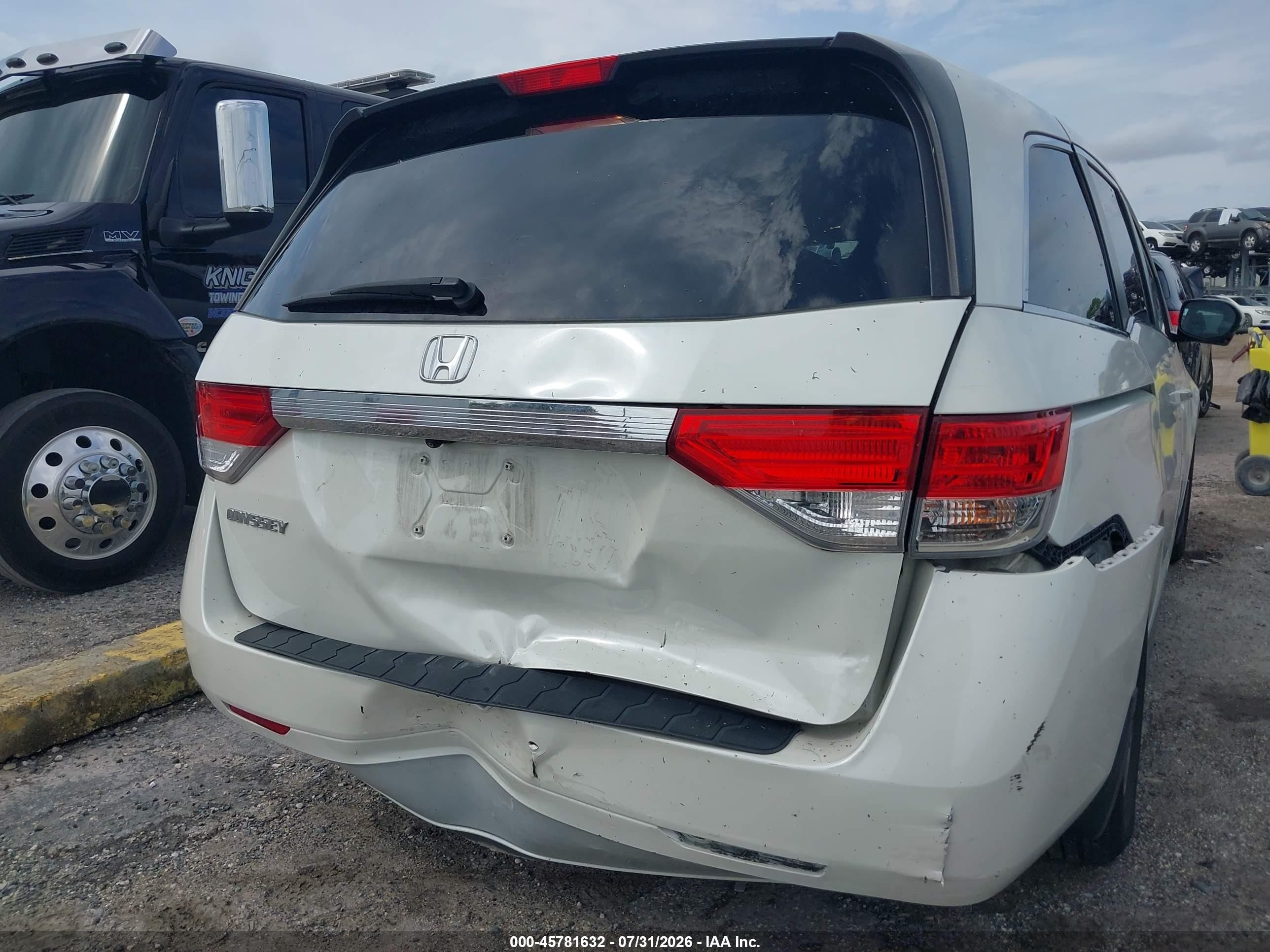 2014 Honda Odyssey Ex-l White vin: 5FNRL5H65EB075905