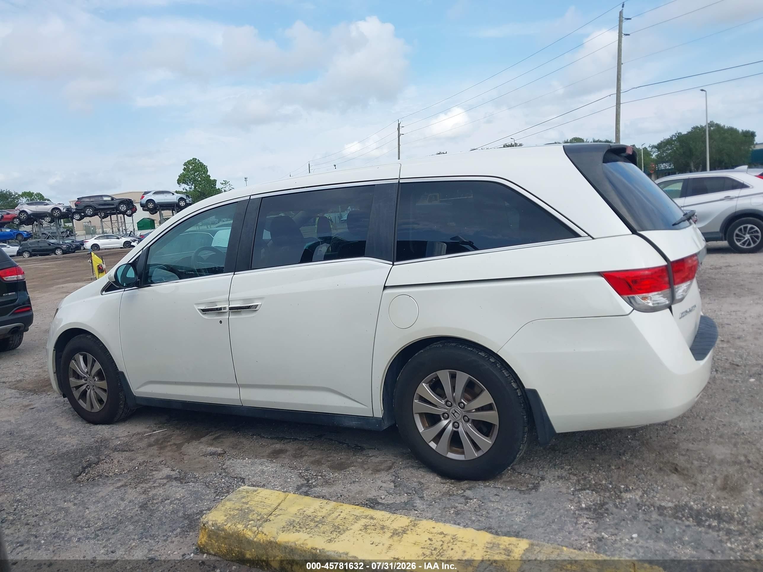 2014 Honda Odyssey Ex-l White vin: 5FNRL5H65EB075905