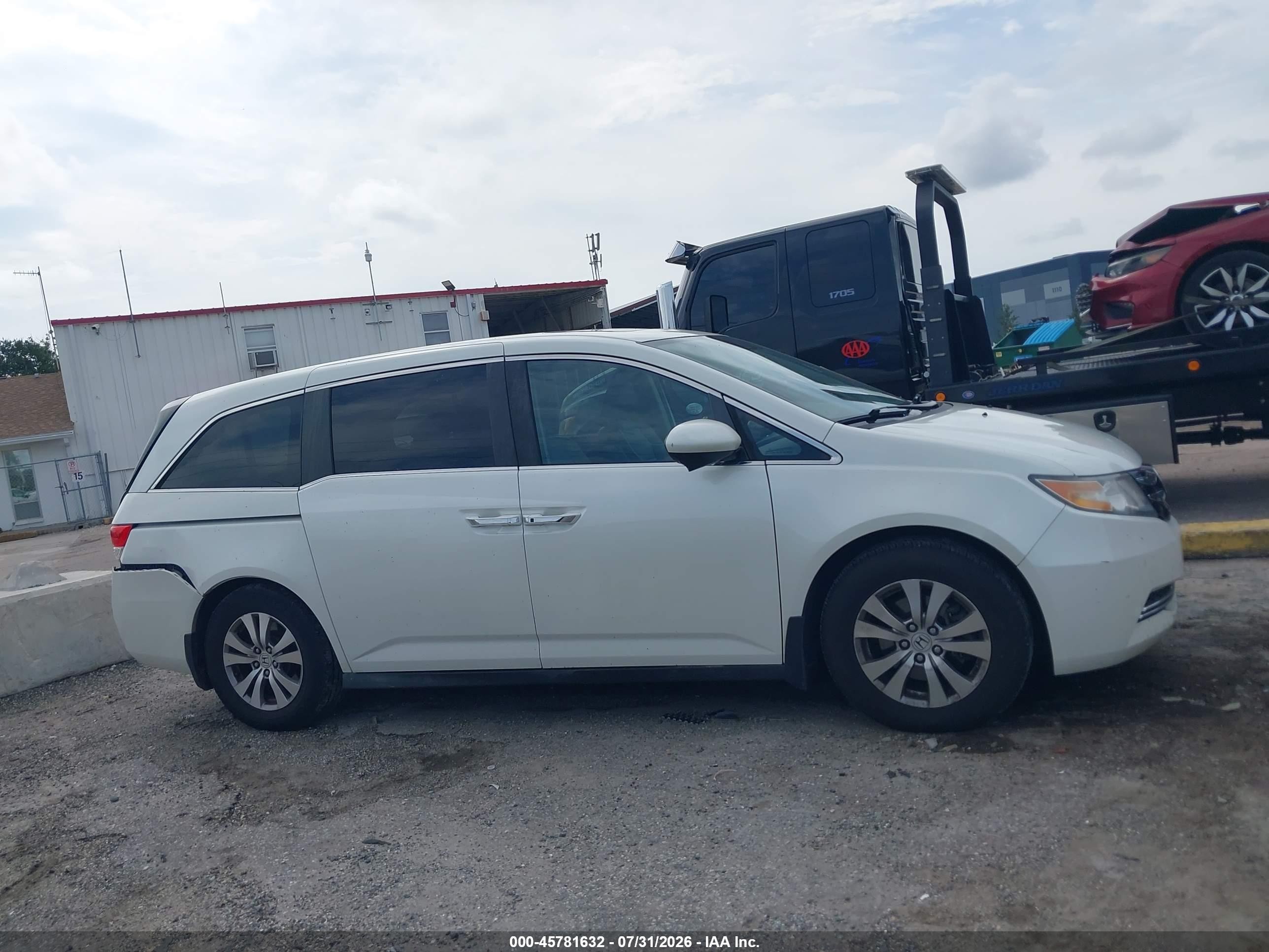2014 Honda Odyssey Ex-l White vin: 5FNRL5H65EB075905