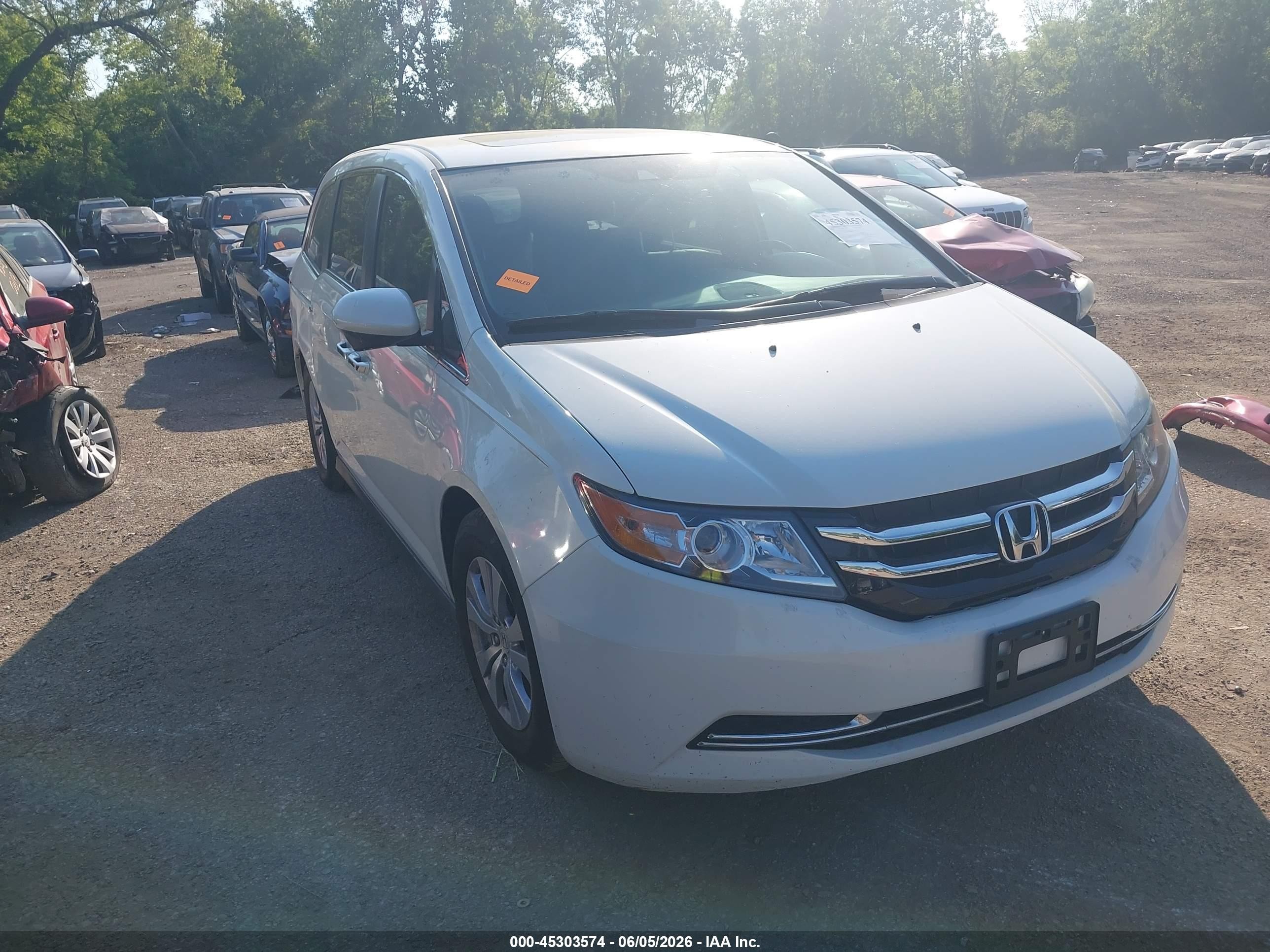 2014 Honda Odyssey Ex-l White vin: 5FNRL5H65EB087276