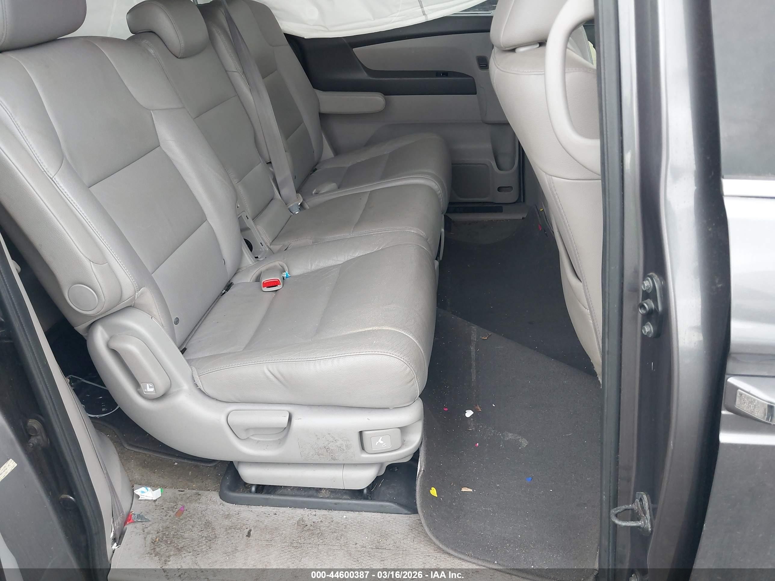 2015 Honda Odyssey Ex-l Gray vin: 5FNRL5H65FB014250