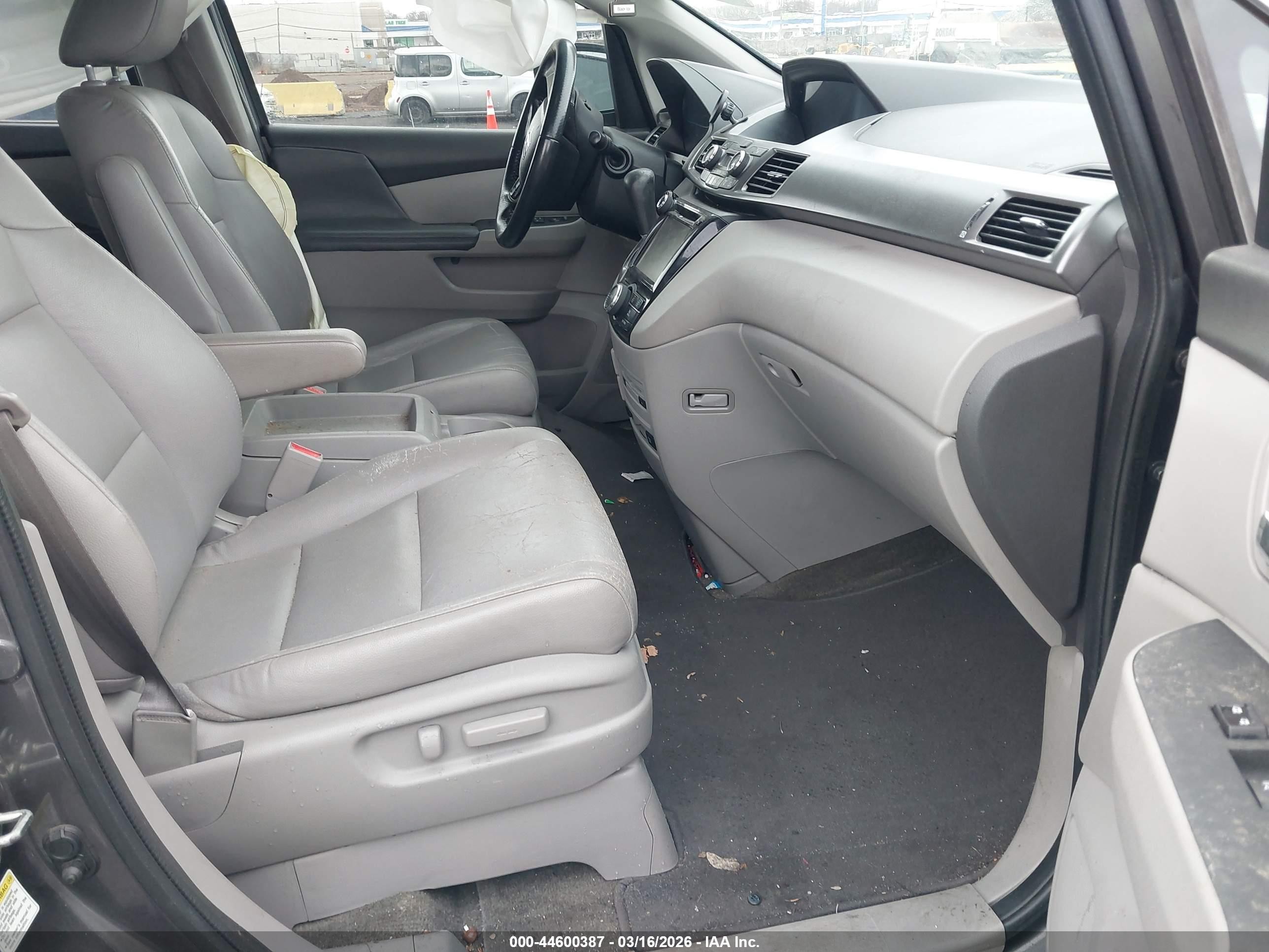 2015 Honda Odyssey Ex-l Gray vin: 5FNRL5H65FB014250